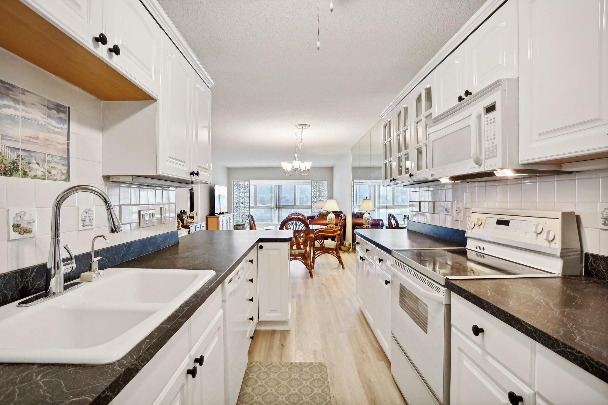 3401 Spanish Trail 251