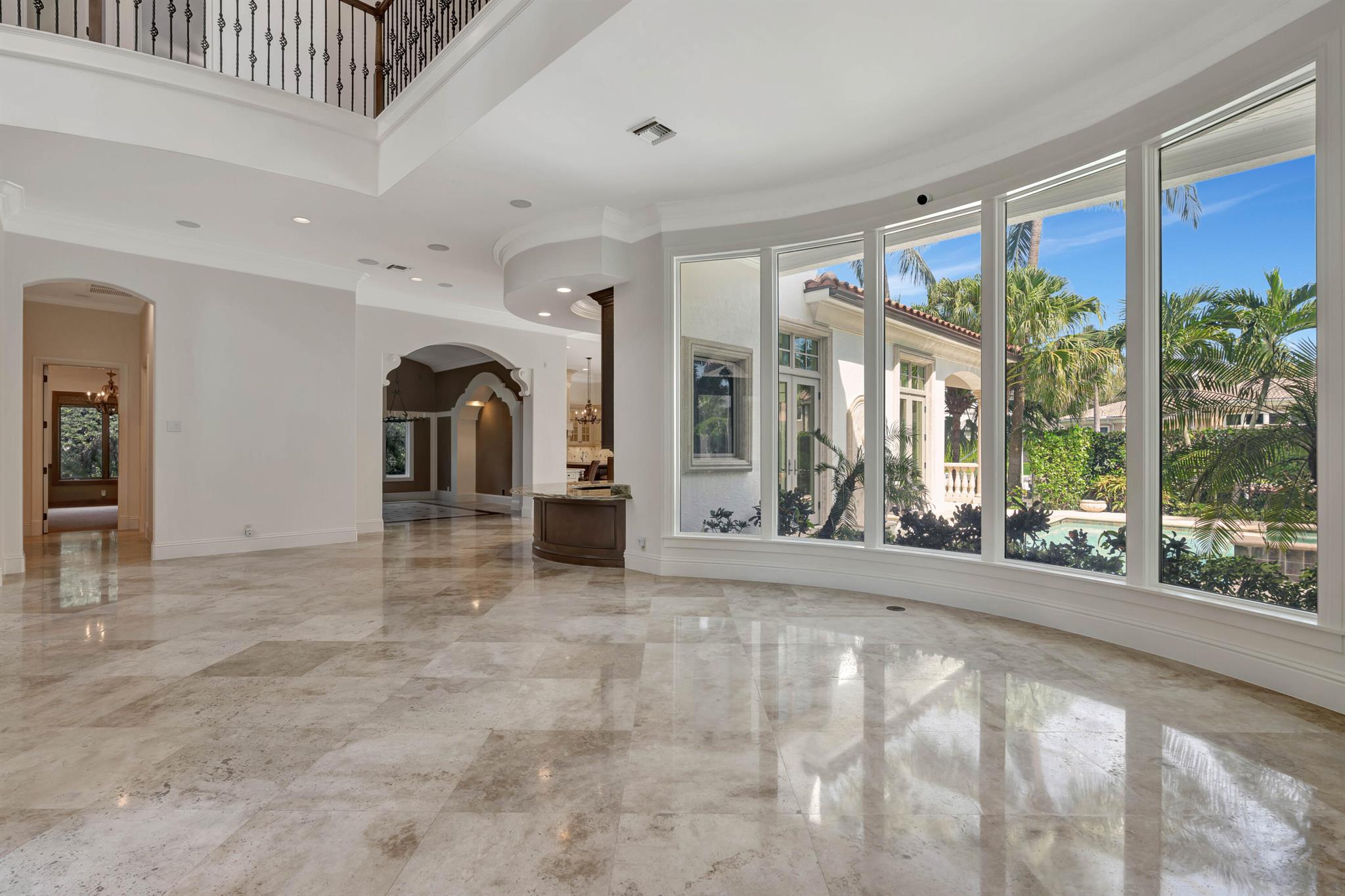 Image to showcase the property located at 753 Harbour Isle Place