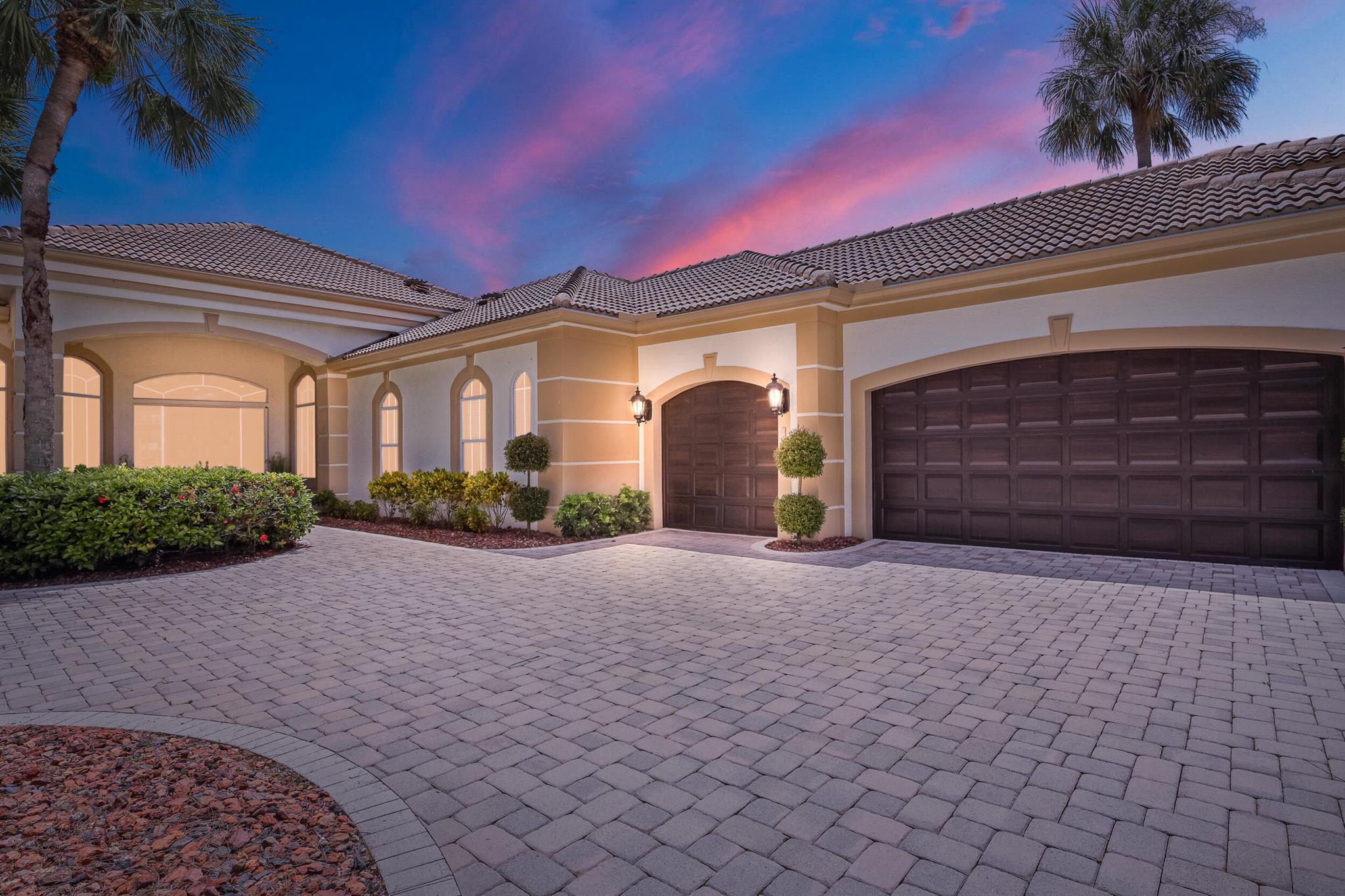 8385 Ironhorse Court, West Palm Beach, Florida 33412
