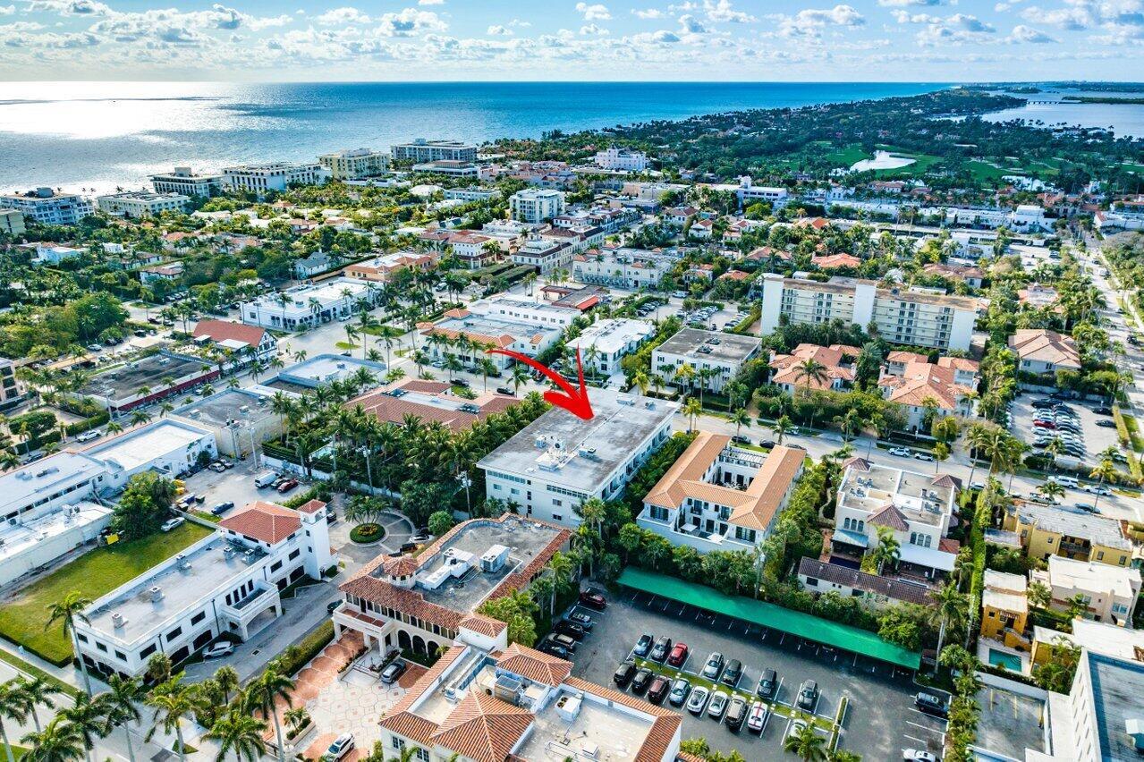 Photo 18 of home located at 227 Brazilian Avenue 3f, Palm Beach FL