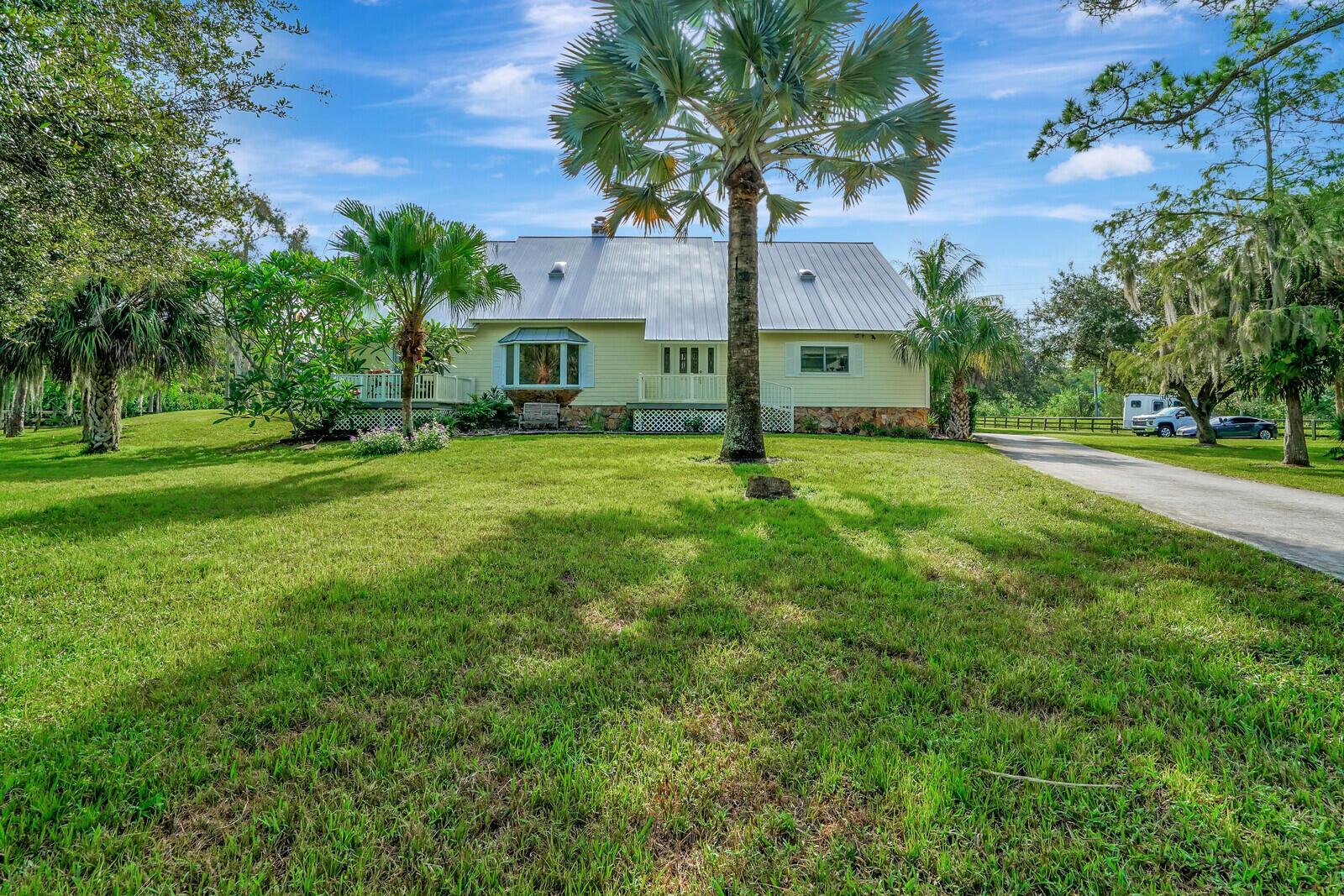 5212 Homeland Road, Lake Worth, Florida 33449