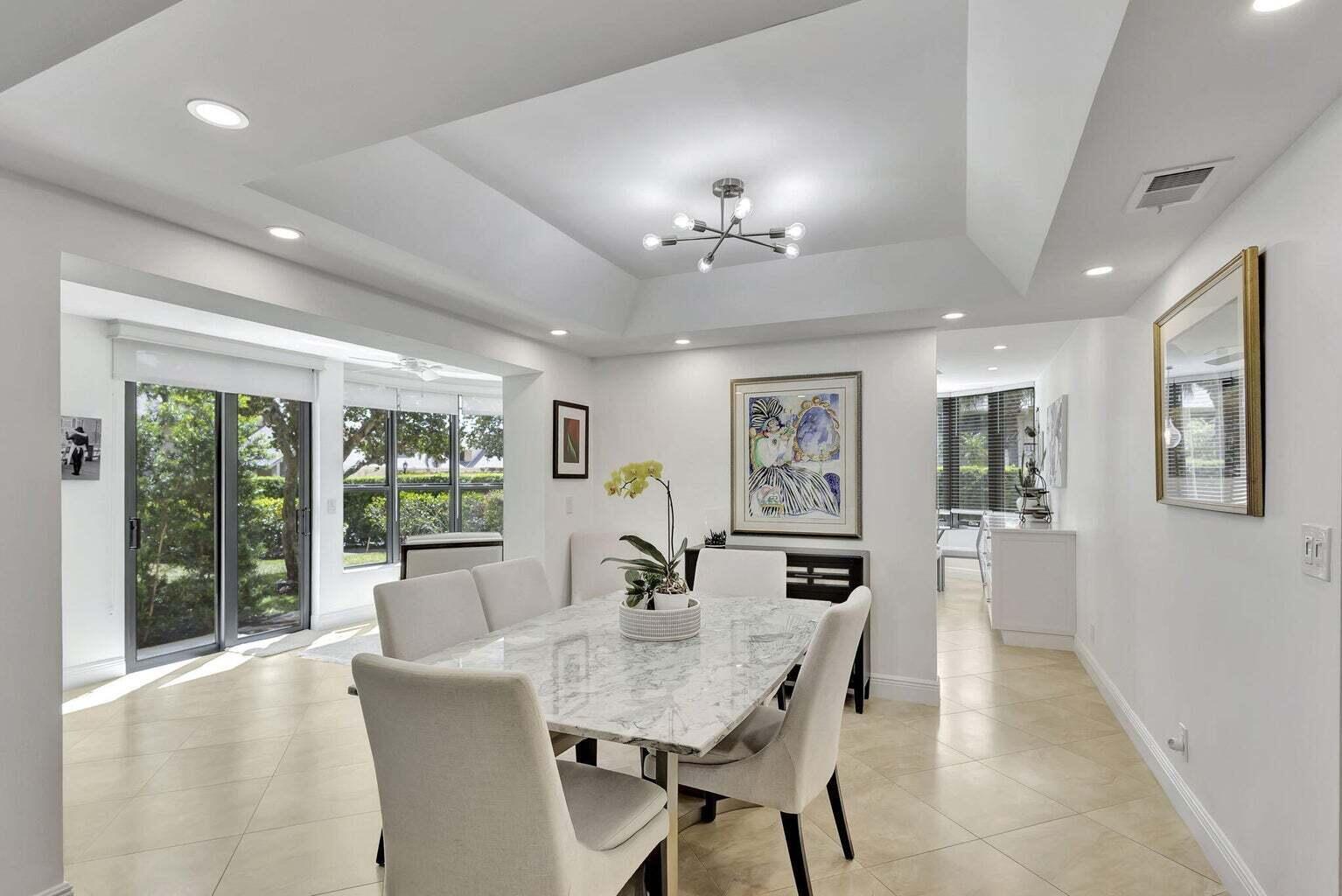 Photo 7 of home located at 17137 Waterbend Drive 103, Jupiter FL