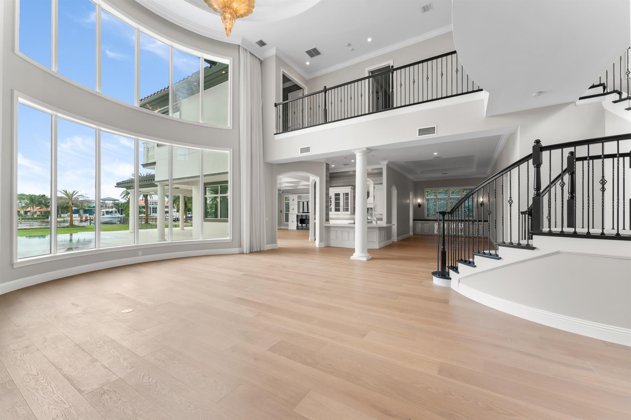 Image to showcase the property located at 13815 Baycliff Drive
