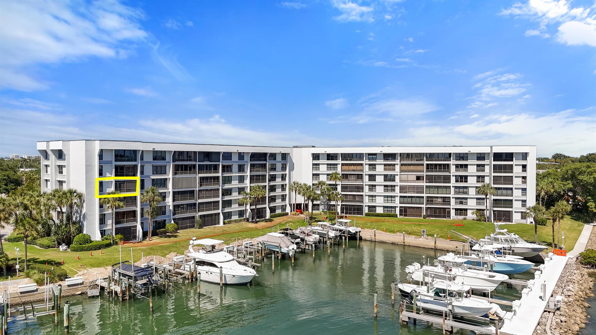 Immerse yourself in the stunning panoramas of Jupiter Inlet and the Intracoastal at your new waterfront retreat in Jupiter Cove. Savor the sunrise and sunset views from your porch. This end unit 2 bedrooms, 2 bathrooms condo also offers a 3rd flex room that can be used as a den or an additional bedroom. Jupiter Cove offers an abundance of amenities, including tennis and pickleball courts, a renovated clubhouse, and a pristine swimming pool. Don't miss out on the waterfront Tiki Bar and secluded beach, ideal for relaxation. Nestled in the heart of Jupiter, this gated community offers effortless access to dining, shopping, and the vibrant lifestyle of South Florida. Discover the pinnacle of waterfront living at Jupiter Cove.