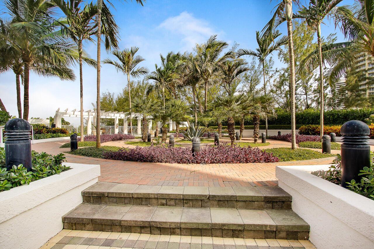 Photo 28 of home located at 4600 N Ocean Drive 403, Singer Island FL