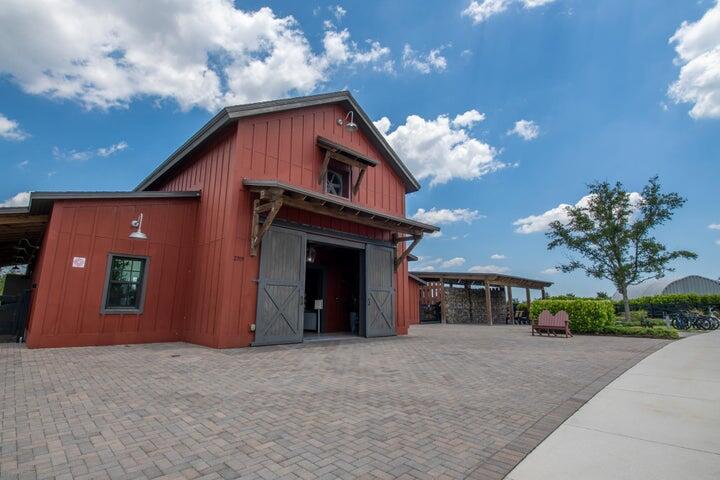 Photo 43 of home located at 1227 Timber Reap Trail, The Acreage FL