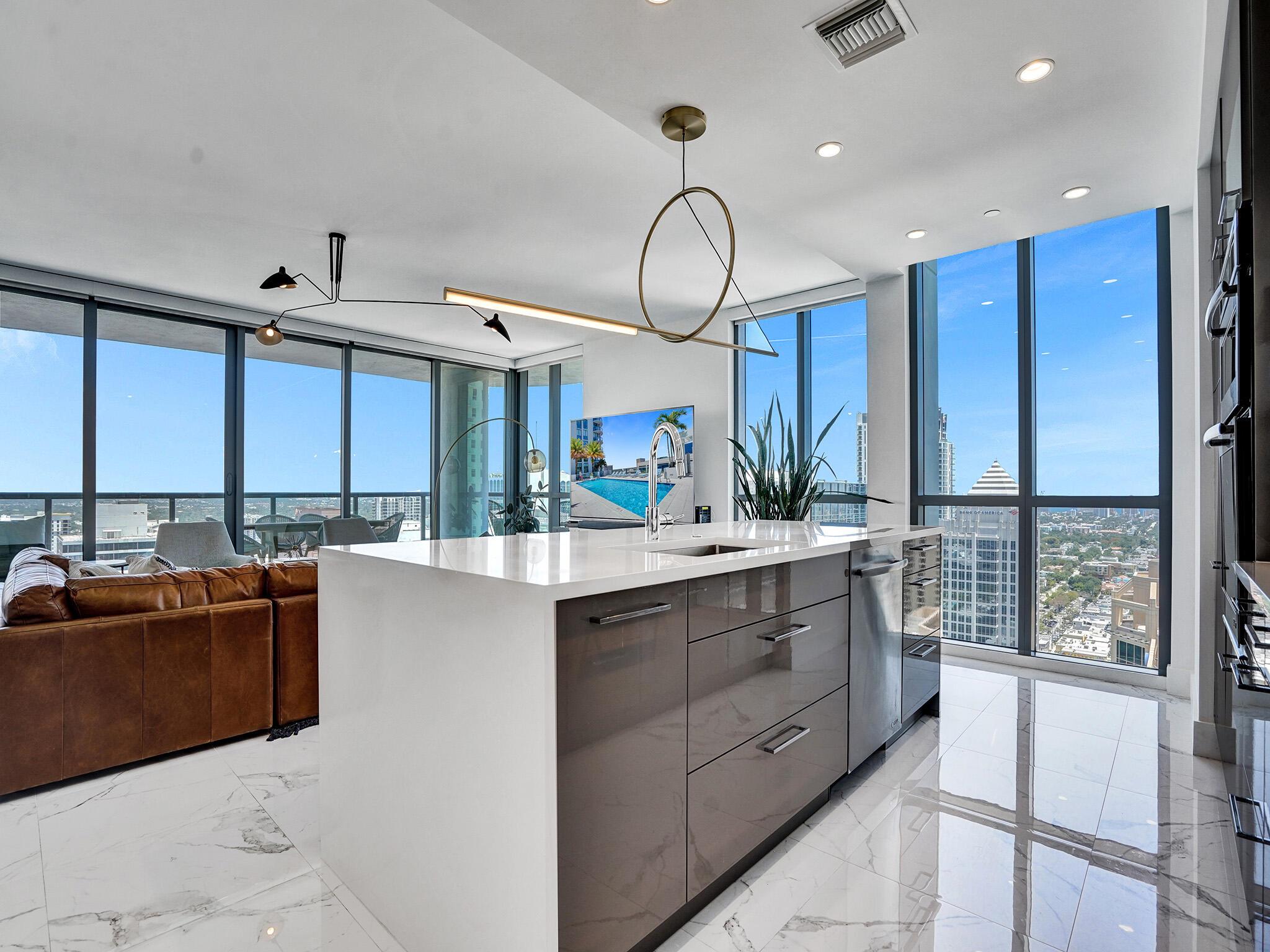 100 Las Olas Boulevard Unit 3301, Fort Lauderdale, Florida 33301
