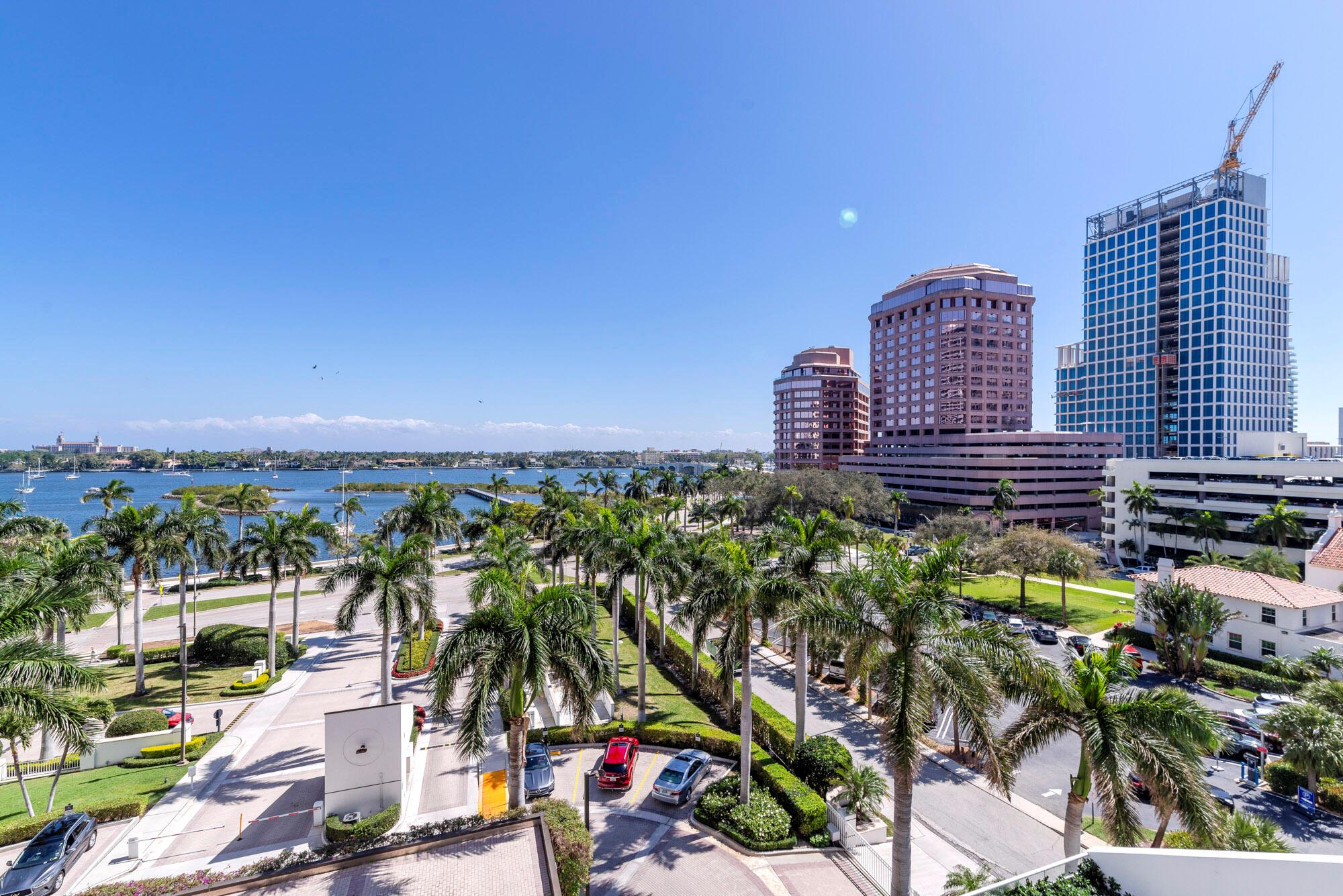 Photo 27 of home located at 529 S Flagler Drive 6g, West Palm Beach FL