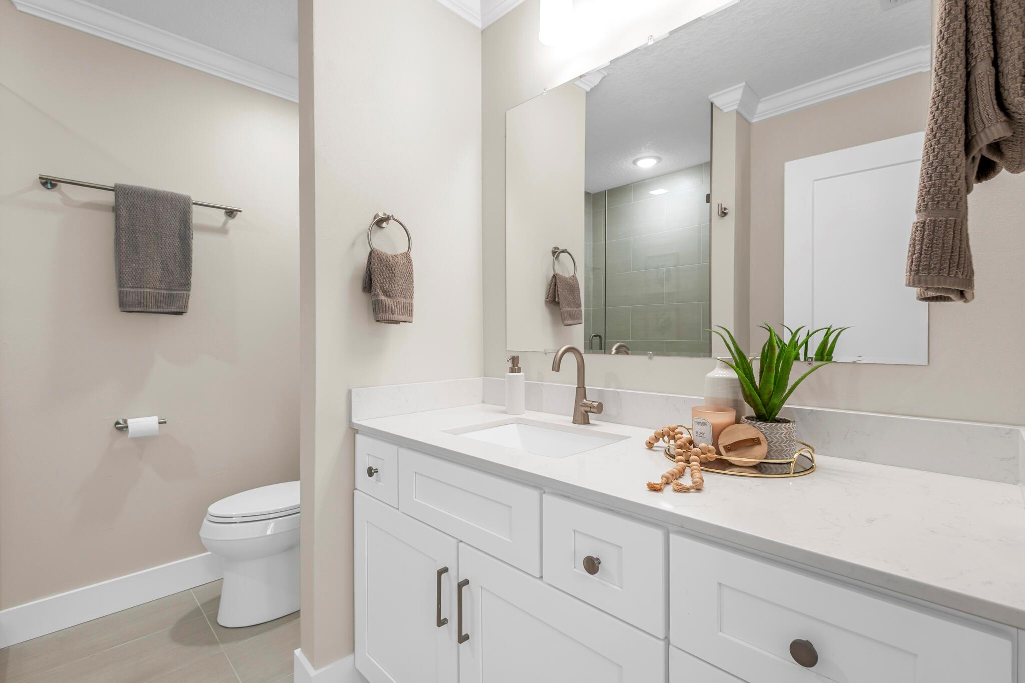 Photo 6 of home located at 840 Florida Avenue 5, Cocoa FL