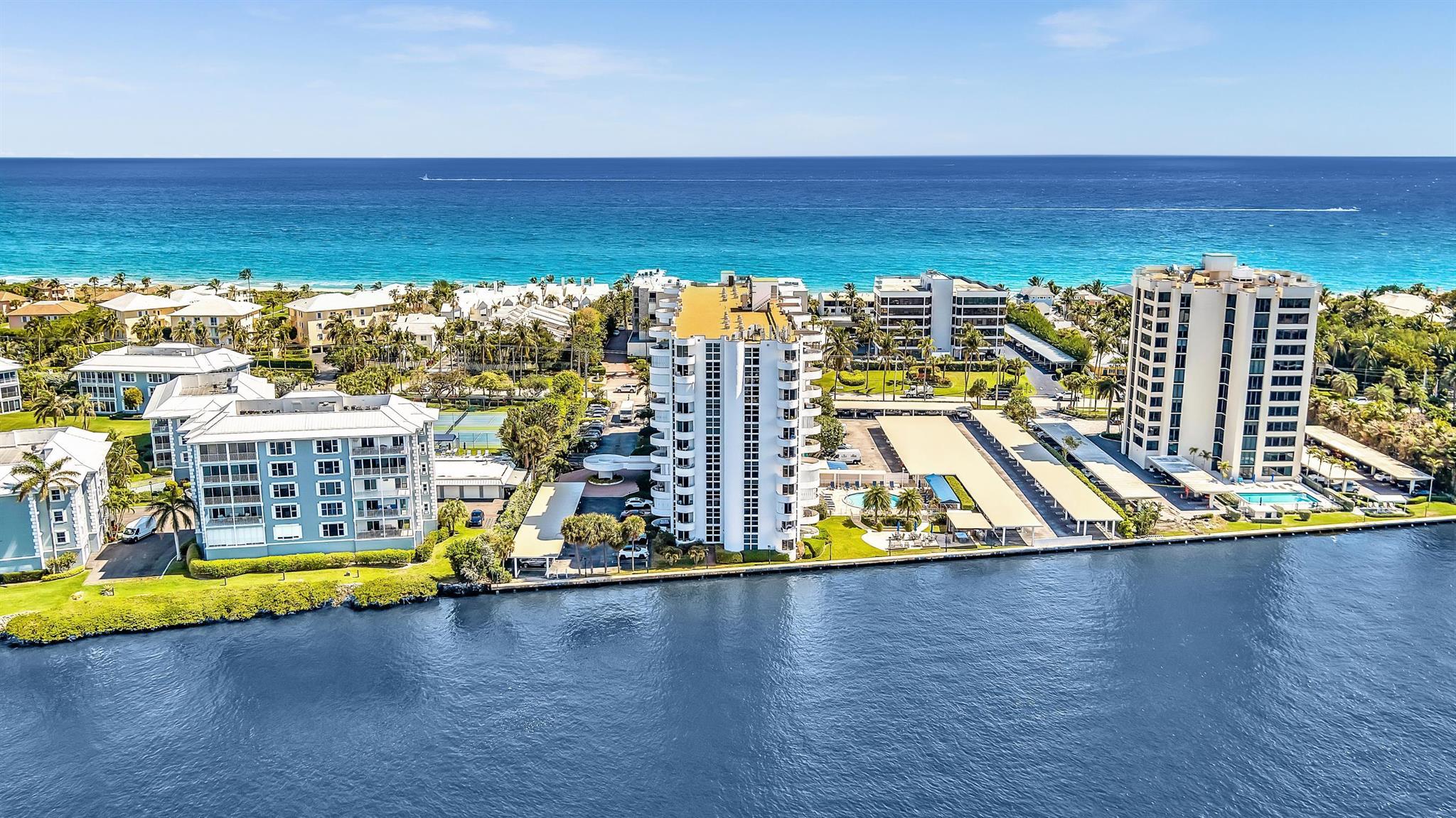 Condo for Sale in Delray Beach, FL