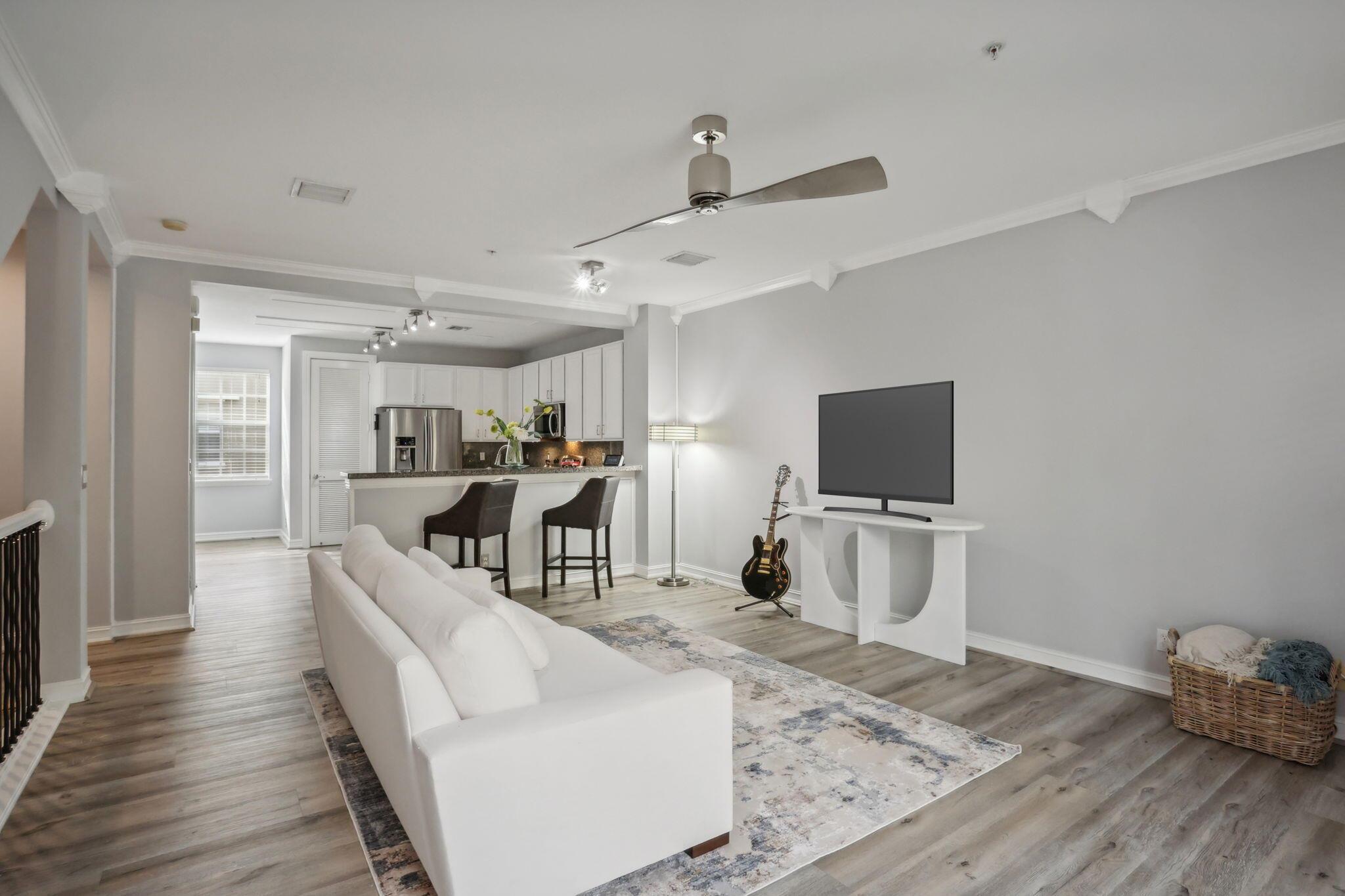 112 W Coda Circle