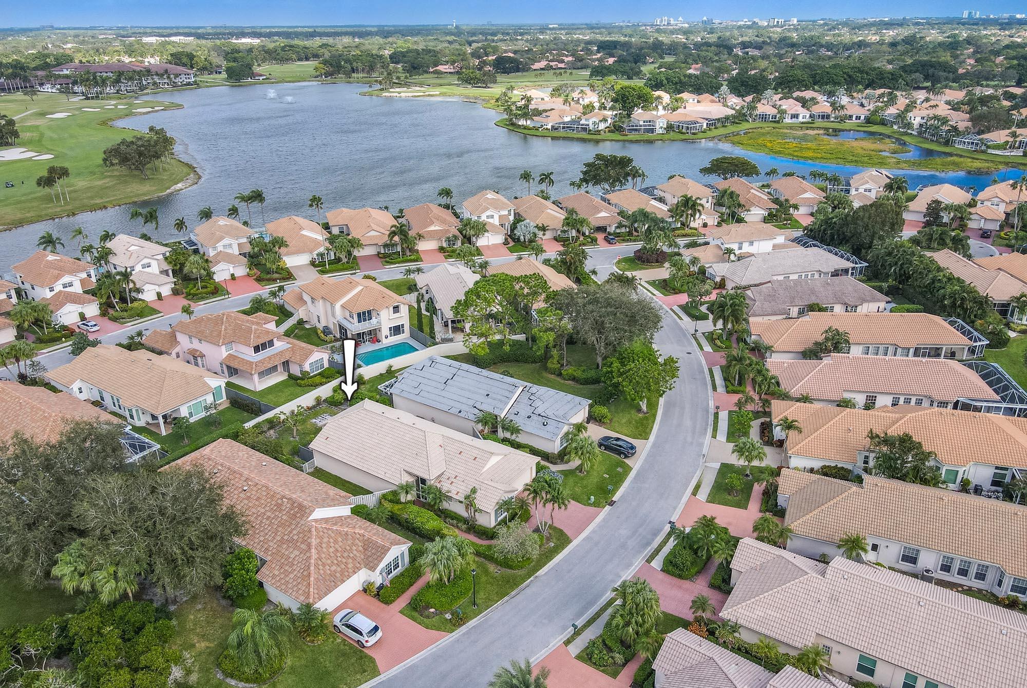 Image to showcase the property located at 942 Augusta Pointe Drive