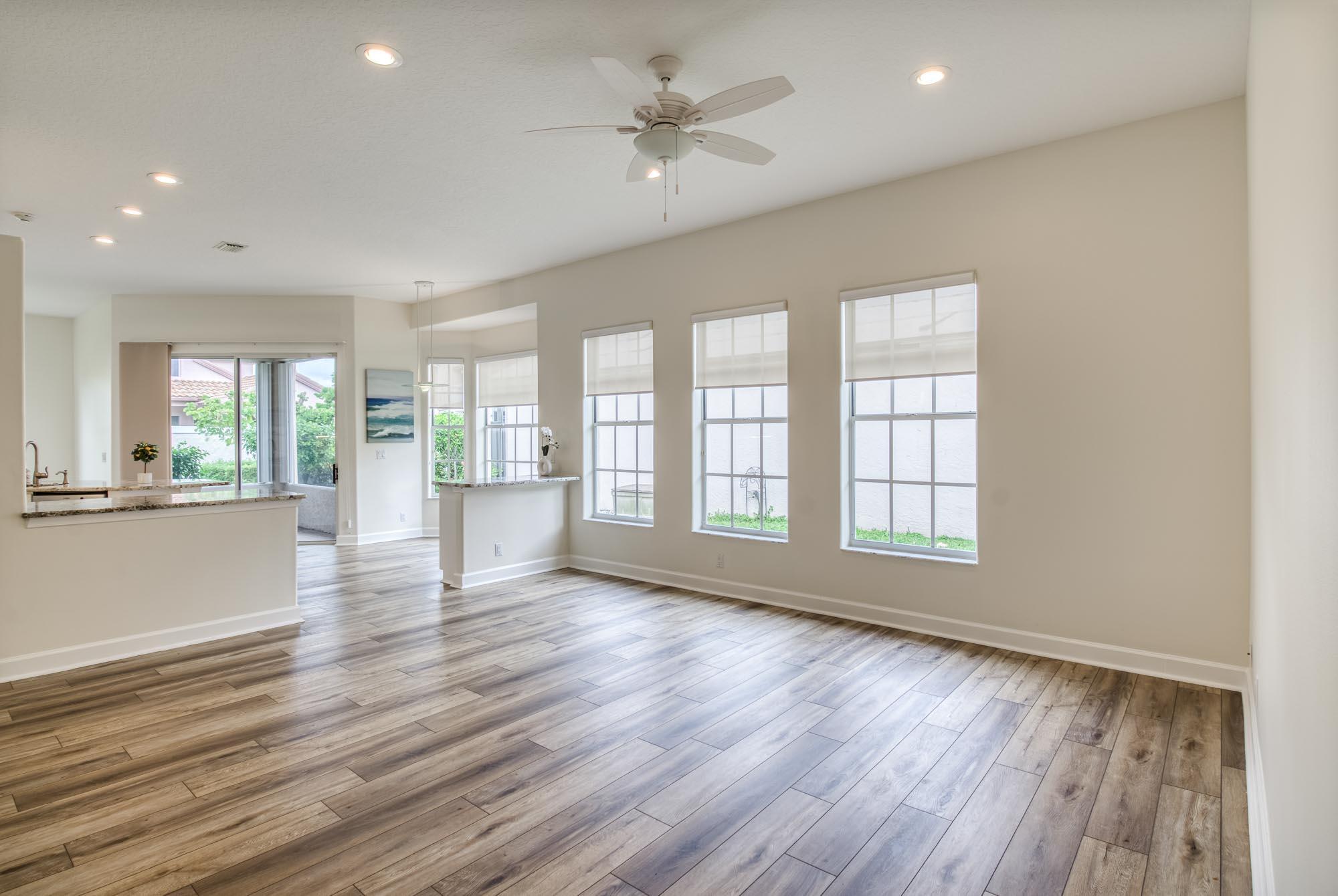 Image to showcase the property located at 942 Augusta Pointe Drive