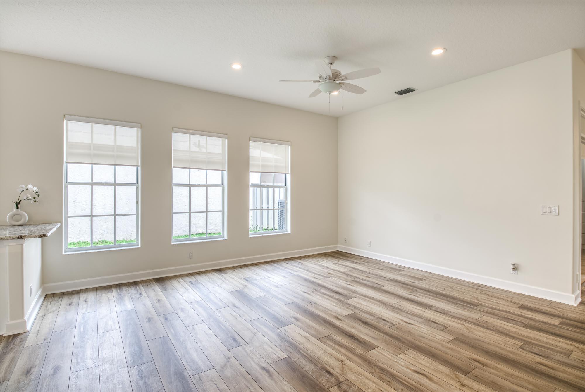 Image to showcase the property located at 942 Augusta Pointe Drive