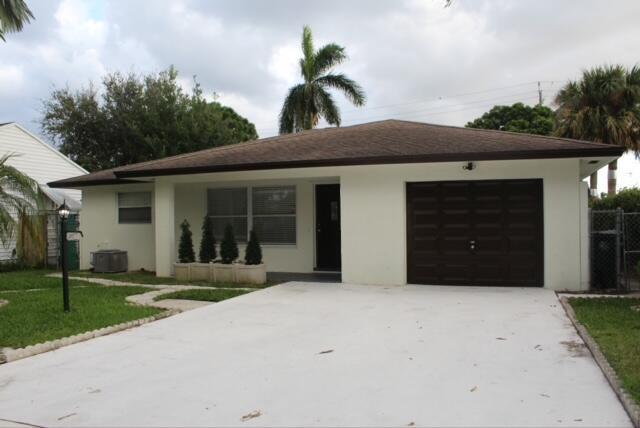 Beautiful just remodeled home with pool and full size sauna at the heart of Lake worth beach, Property is 10 minutes away from both Down Town West palm beach and Down Town Lake Worth. Situated just 1 block south of College Park Historic District. One of the lowest priced home per Sq.Ft. in this area.Property has a partial solar system installed.A must see before any decision made.