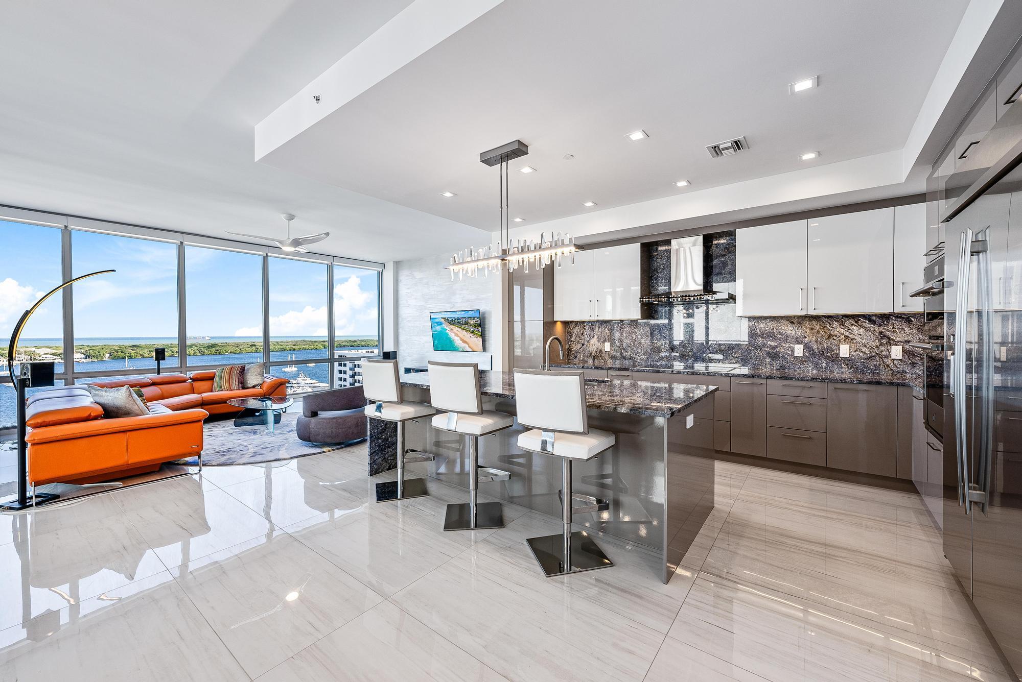 Image to showcase the property located at 3 Water Club Way 1401