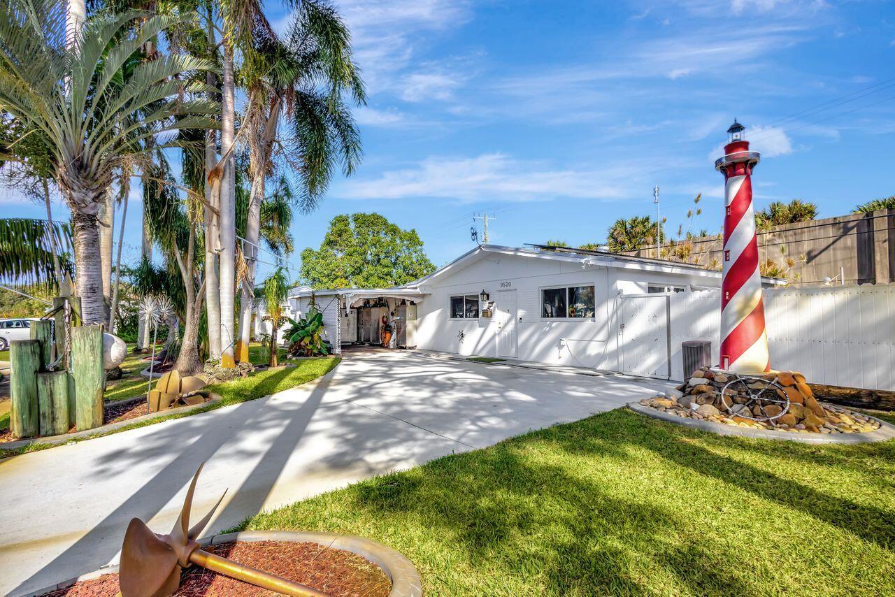 9520 Birmingham Drive, Palm Beach Gardens, Florida 33410