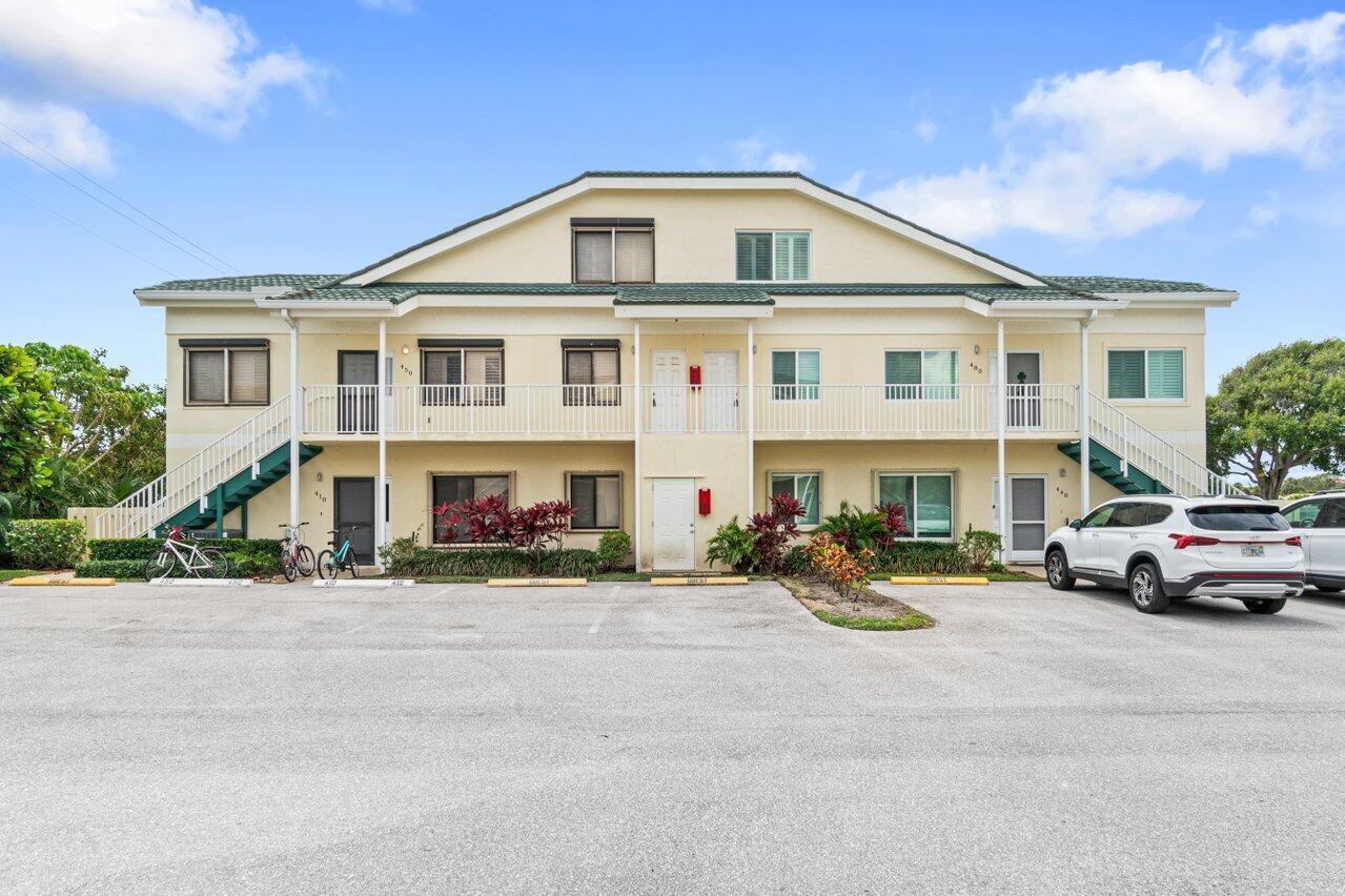 Welcome to 470 Bella Vista Ct North, Unit 70, in beautiful Jupiter, FL! This completely renovated 3-bedroom, 2.5-bathroom home is offered furnished & turnkey ready. With 1640 square feet of living space, this lowrise unit boasts new appliances, impact windows, and a/c units. Enjoy the serene lake views from your deck or take advantage of the community amenities including a cabana and tennis court. The property also features new luxury vinyl floors, assigned parking, and the convenience of being in close proximity to the ocean. Perfect investment property w/ relaxed HOA, grossing $96k in last 12 month. Whether you're looking for a peaceful retreat or a place to entertain, this home offers the best of both worlds. Don't miss out on this opportunity to live close to the ocean.