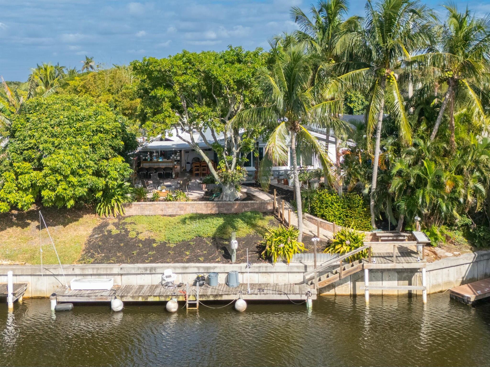 300 Arlington Road, West Palm Beach, Florida 33405