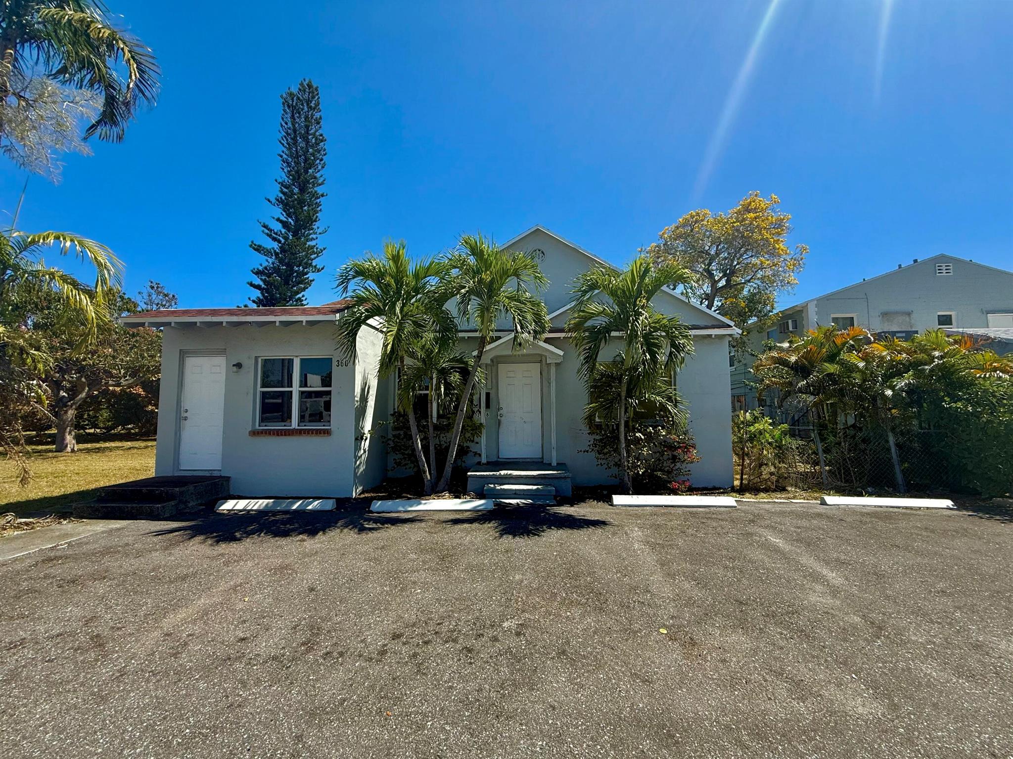 3608 Broadway Avenue, West Palm Beach, Florida 33407