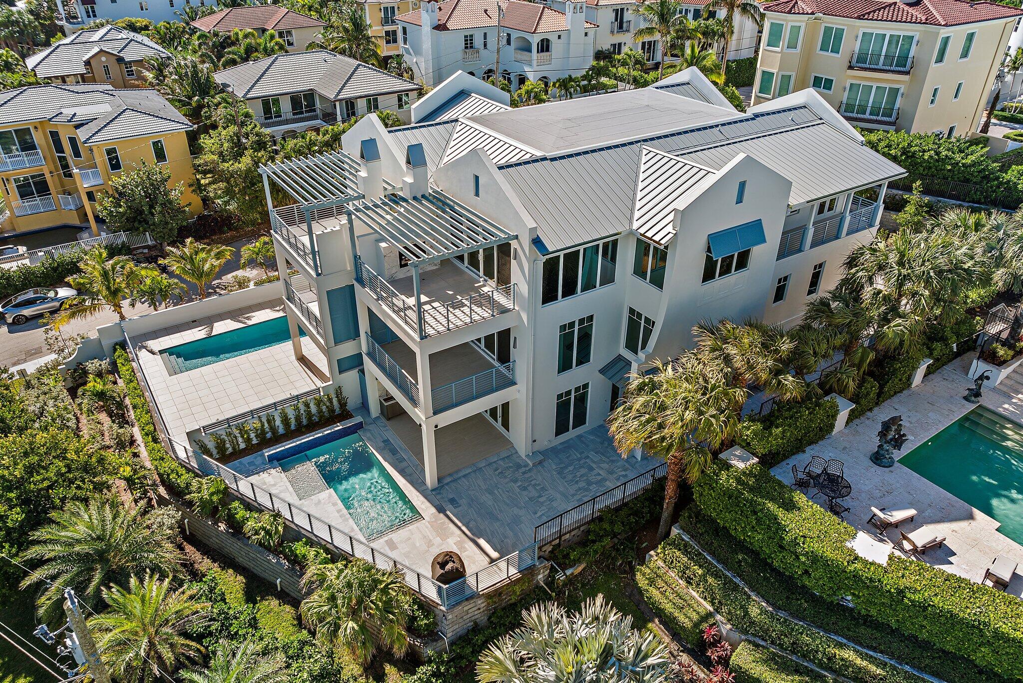 Image to showcase the property located at 461 Venus Drive Unit A