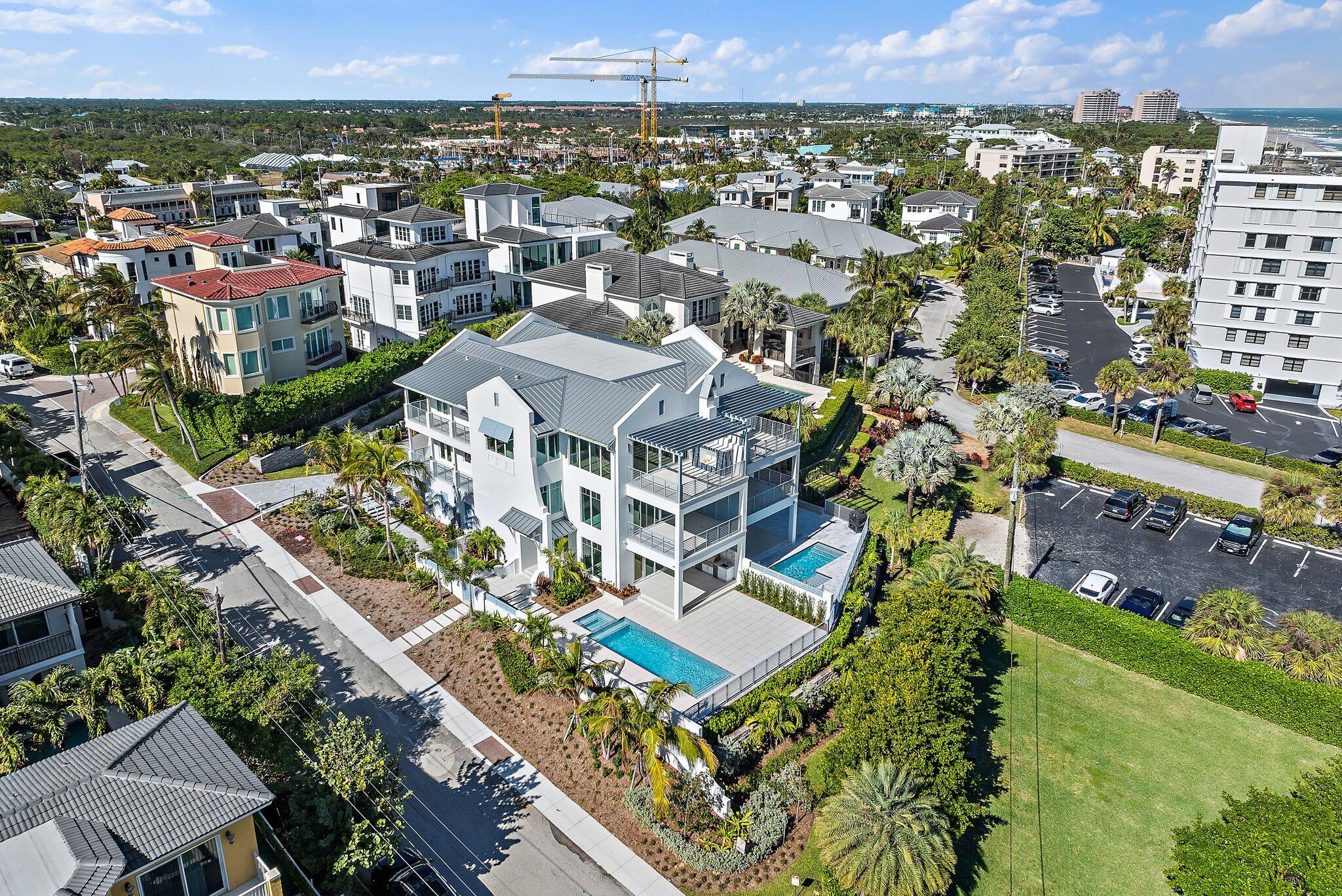 Image to showcase the property located at 461 Venus Drive Unit A