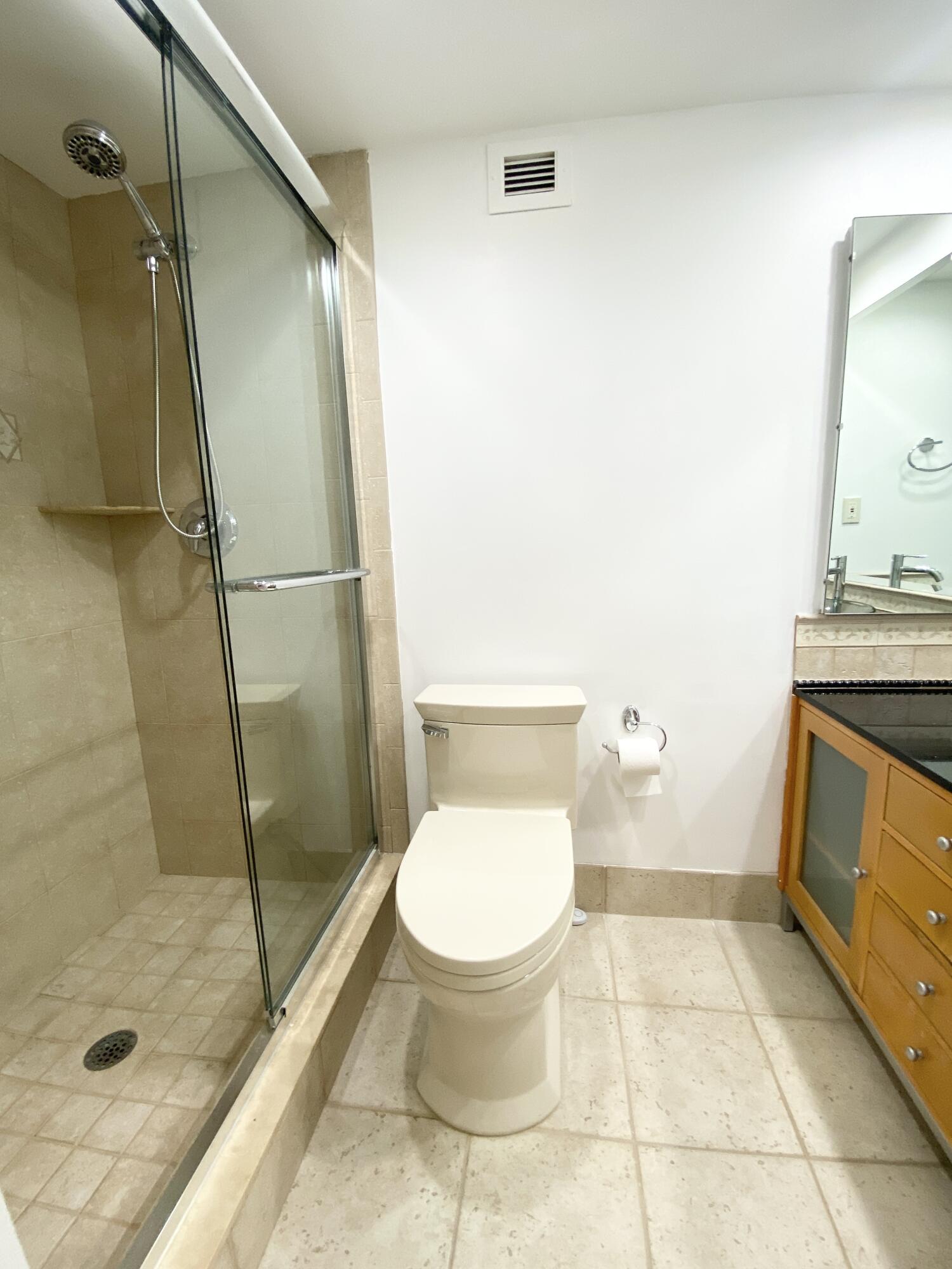 Photo 23 of home located at 3520 S Ocean Boulevard H301, South Palm Beach FL
