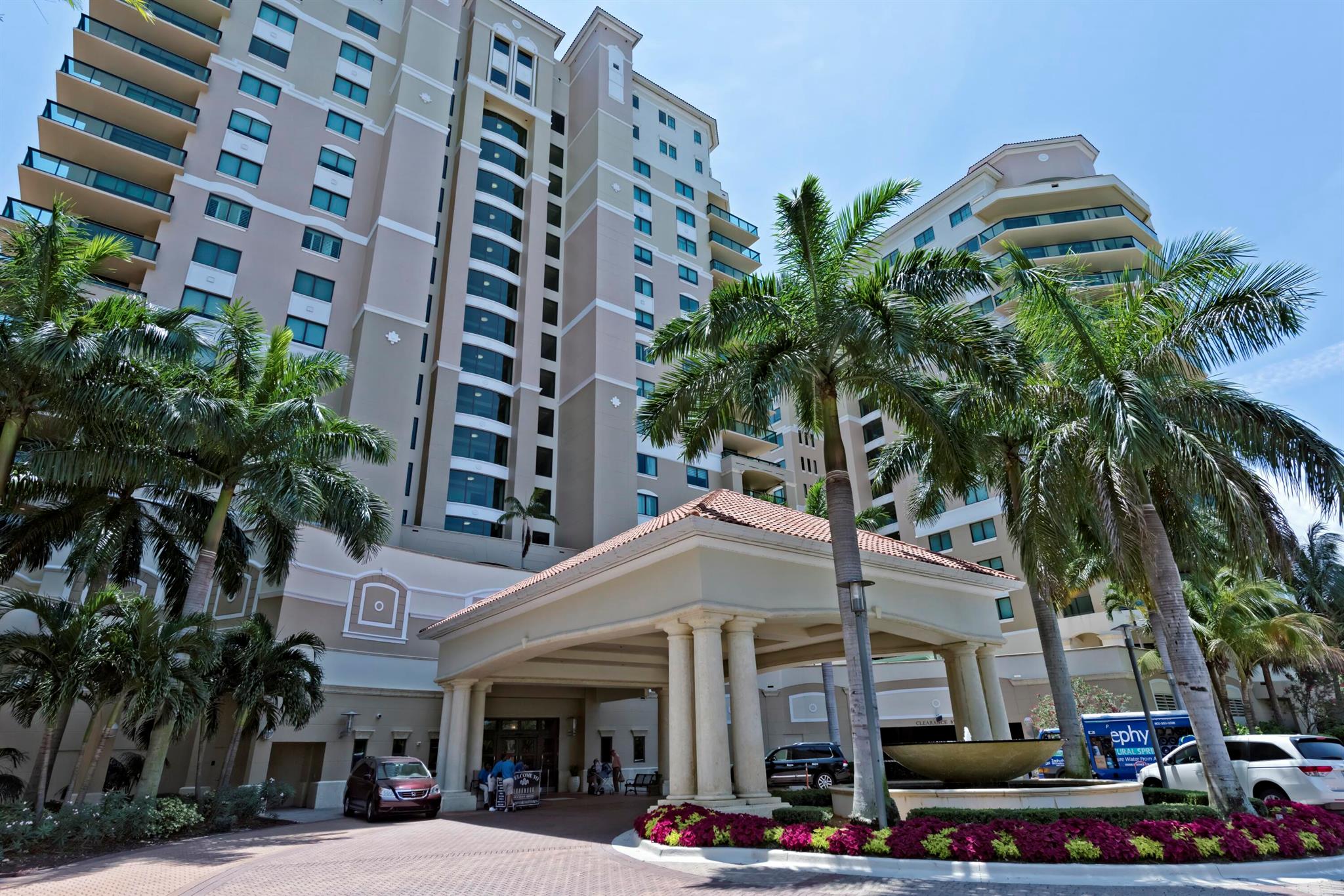 Image to showcase the property located at 3610 Gardens Parkway 503a