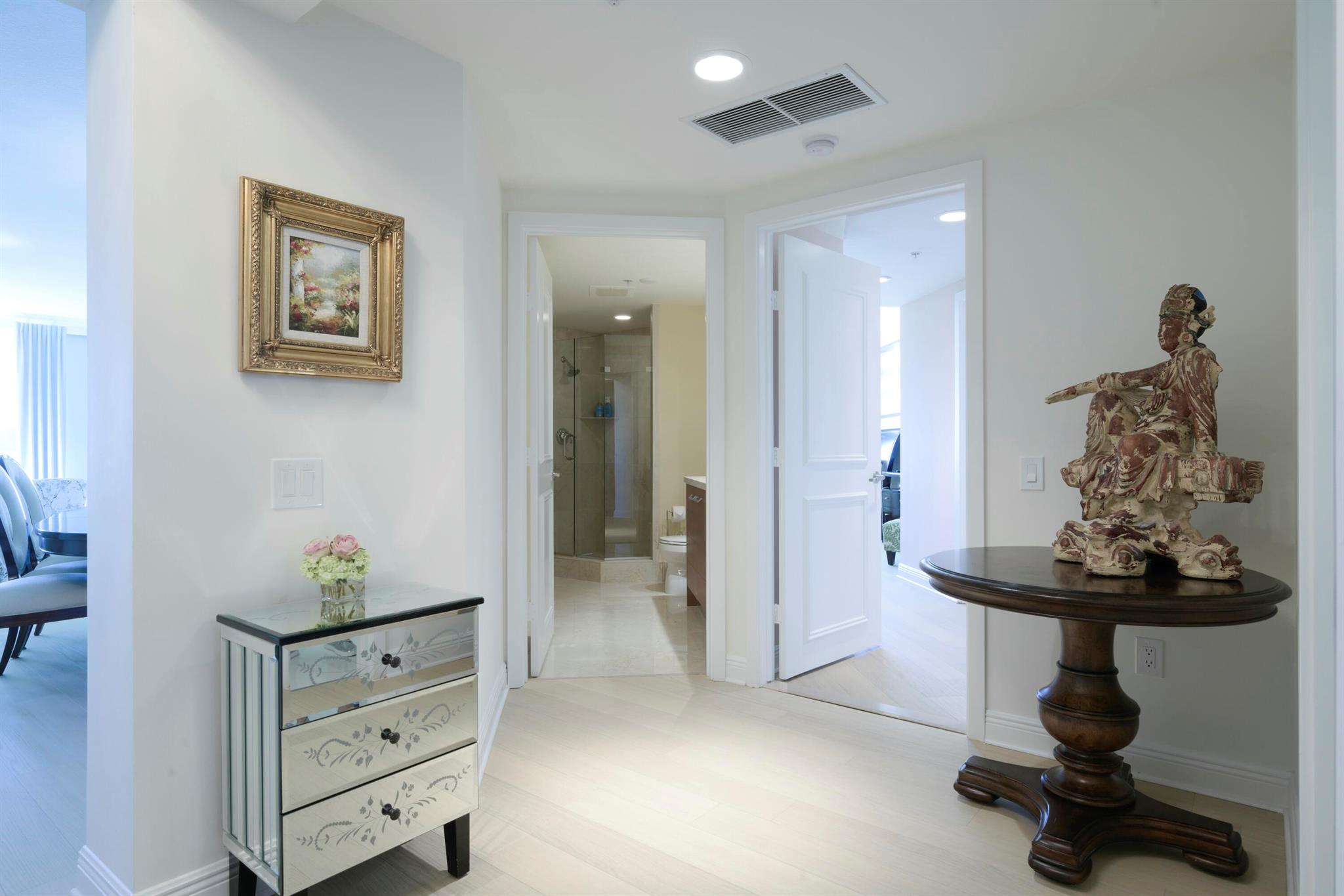 Image to showcase the property located at 3610 Gardens Parkway 503a