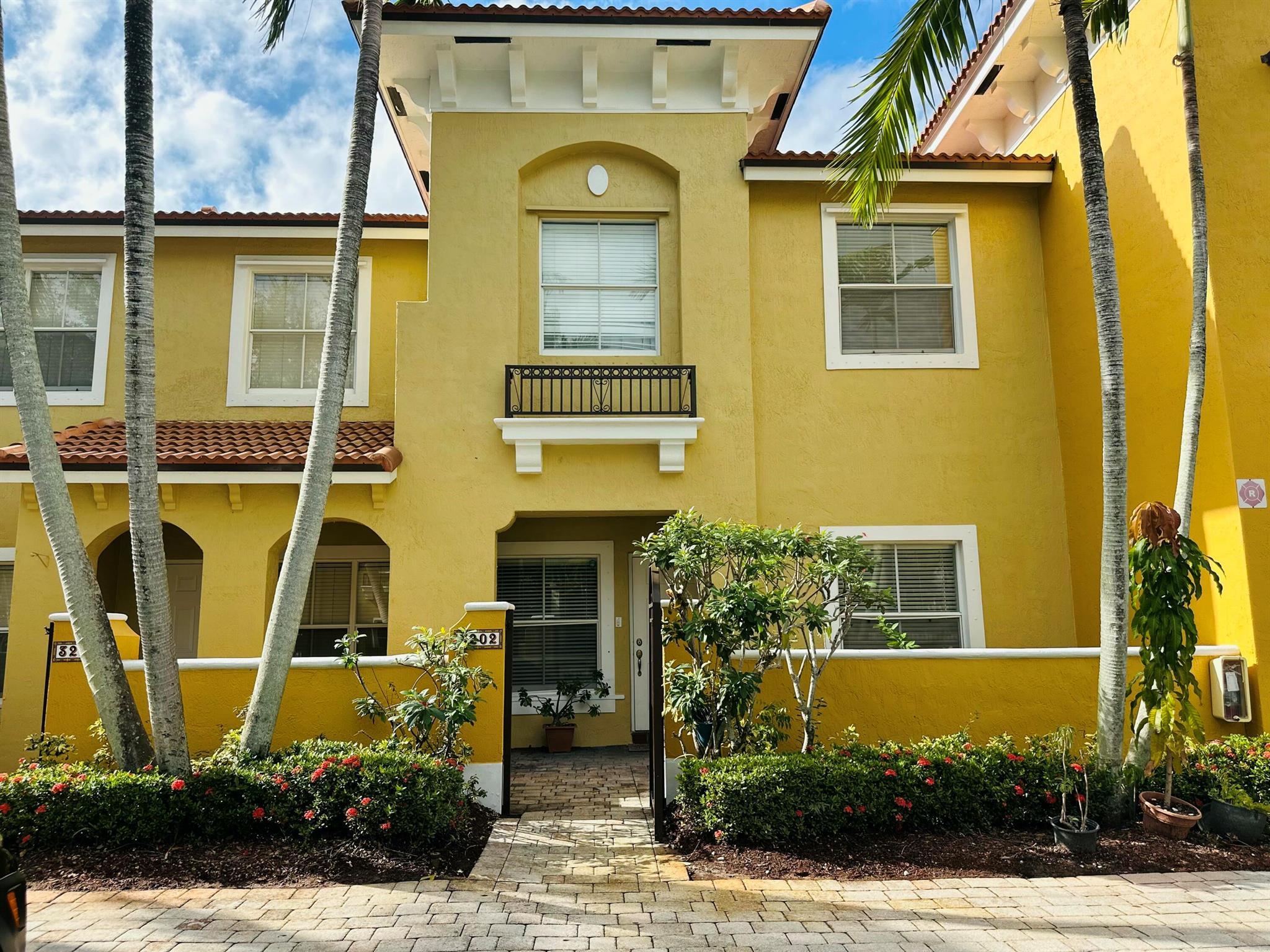 3202 Merrick Terrace Unit 2102, Margate, Florida 33063