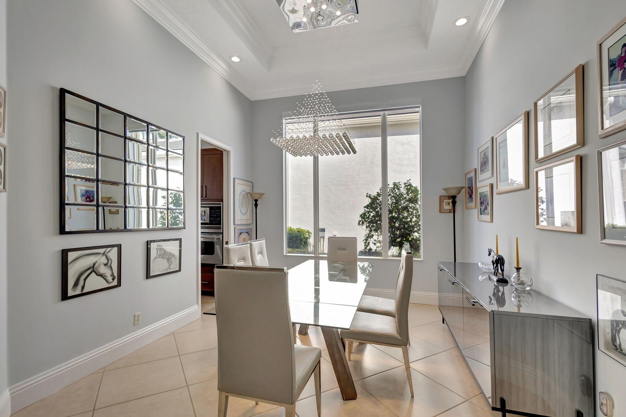 Photo 12 of home located at 203 Via Emilia, Palm Beach Gardens FL