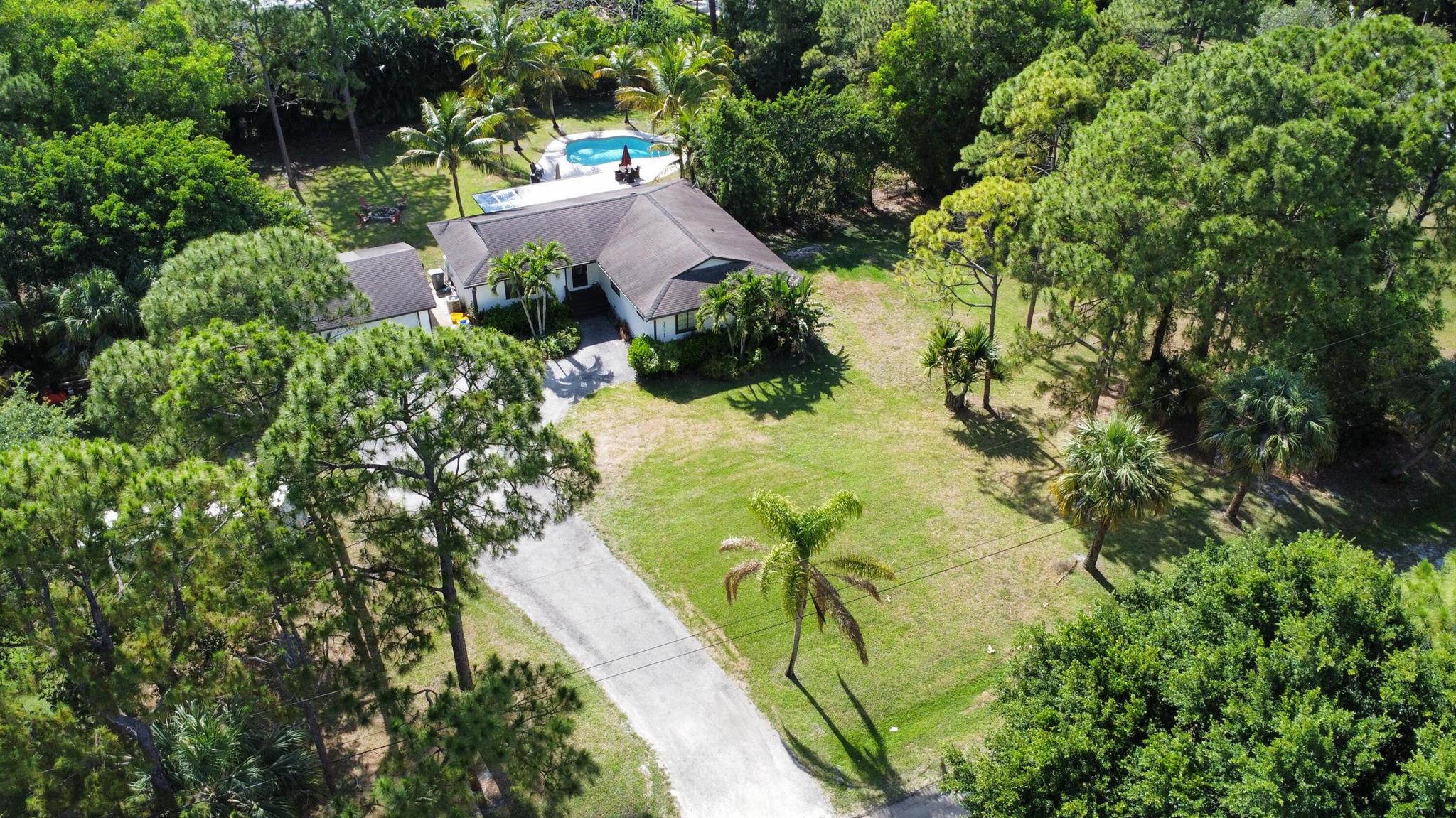 Image to showcase the property located at 14771 66th Trail N