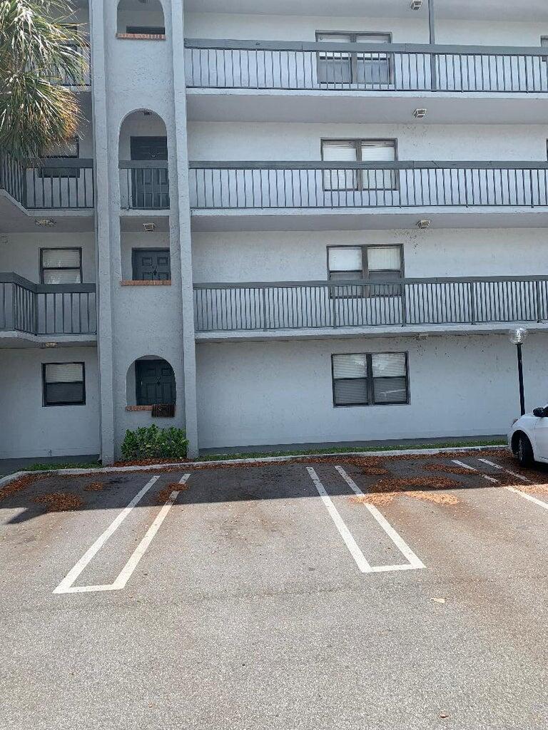 2050 Congress Avenue Unit 301, West Palm Beach, Florida 33401