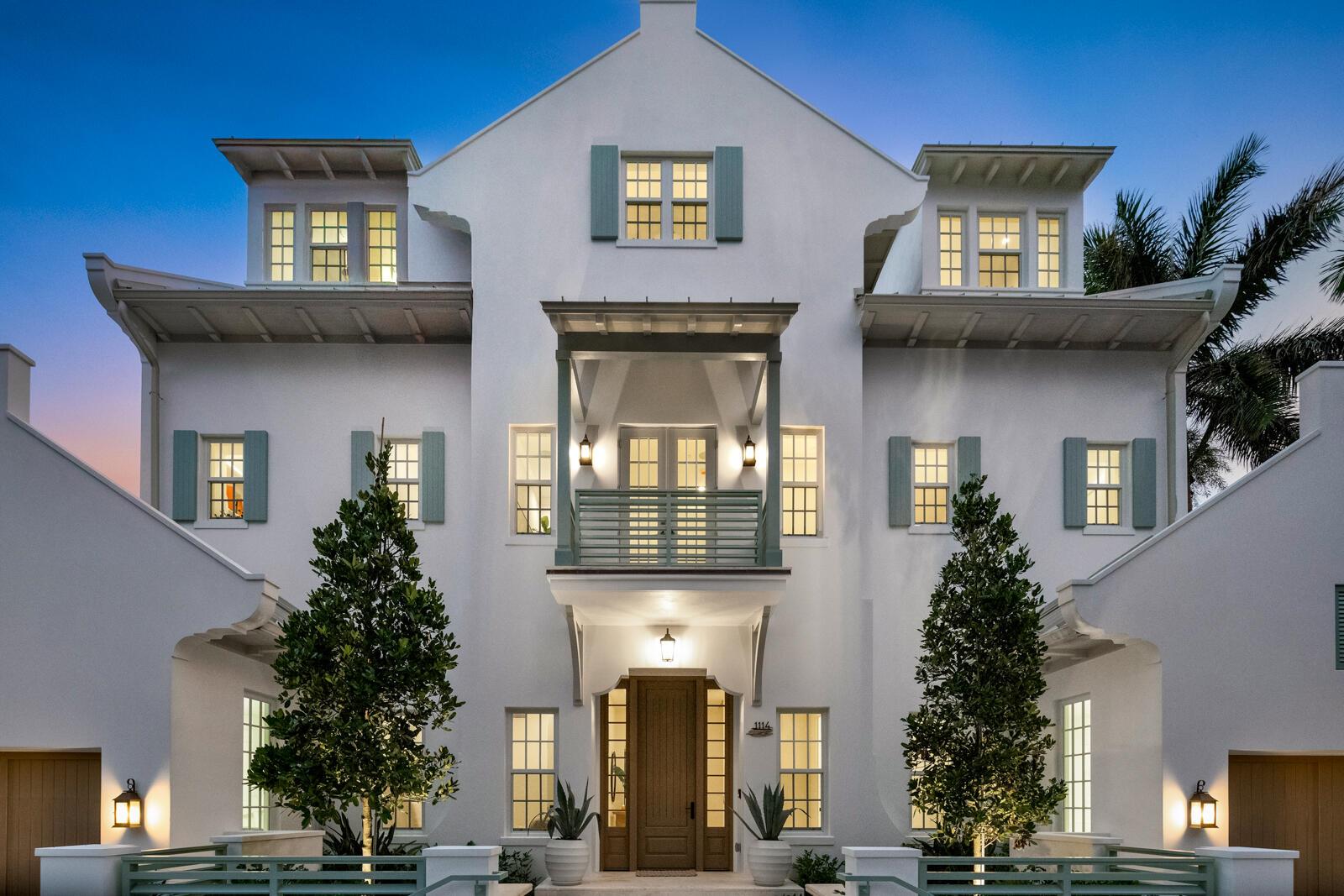 1114 Vista Del Mar Drive Delray Beach, FL 33483