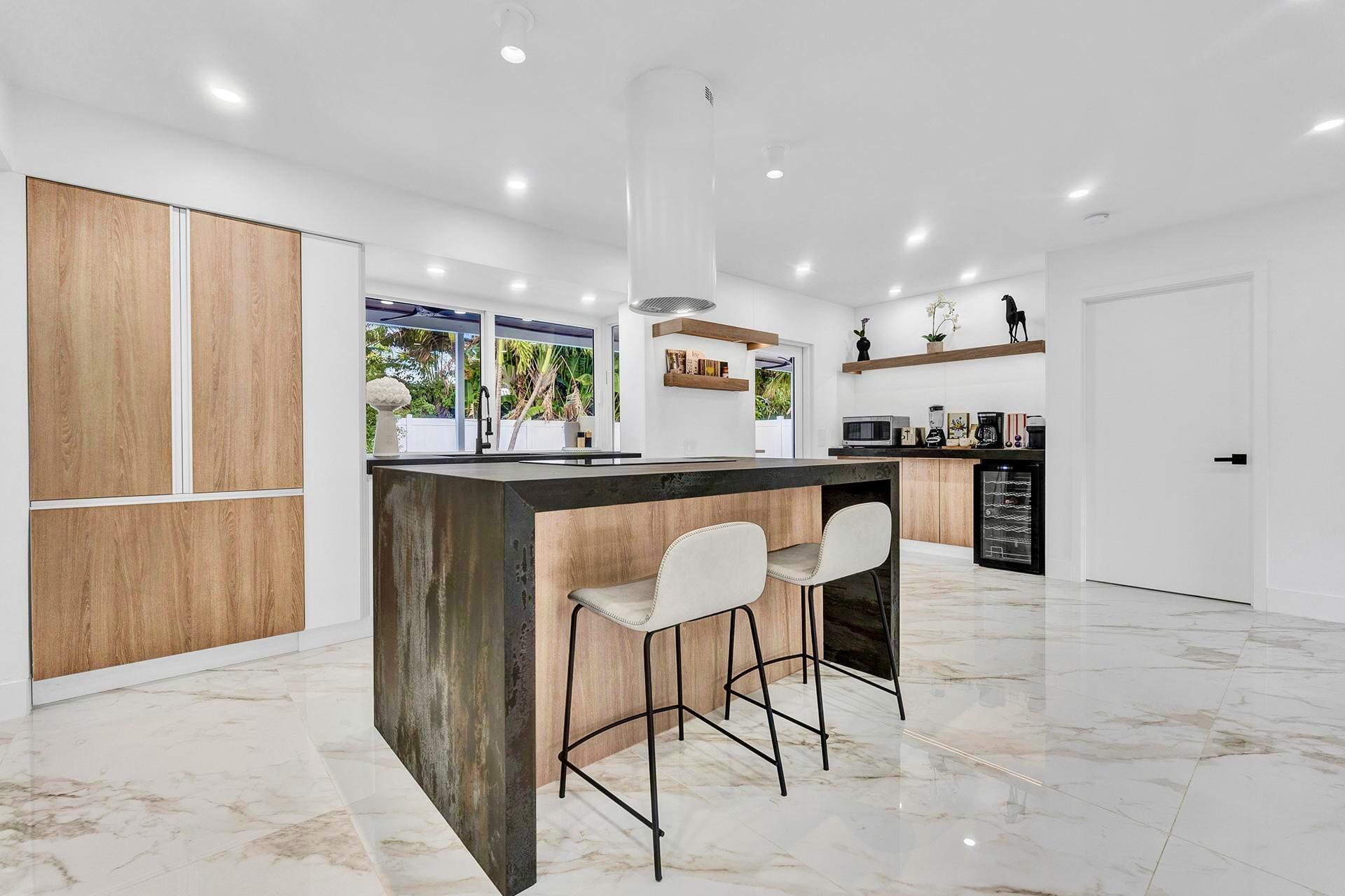 3261 Seaward Drive, Lauderdale By The Sea, Florida 33062
