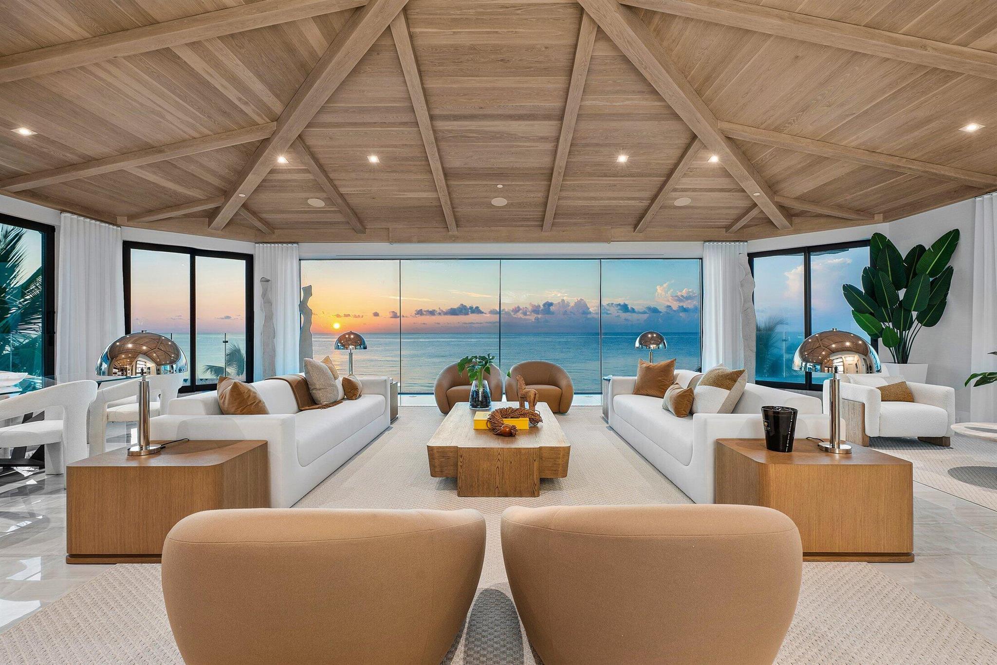 Le Sanctuaire Highland Beach, FL 33487