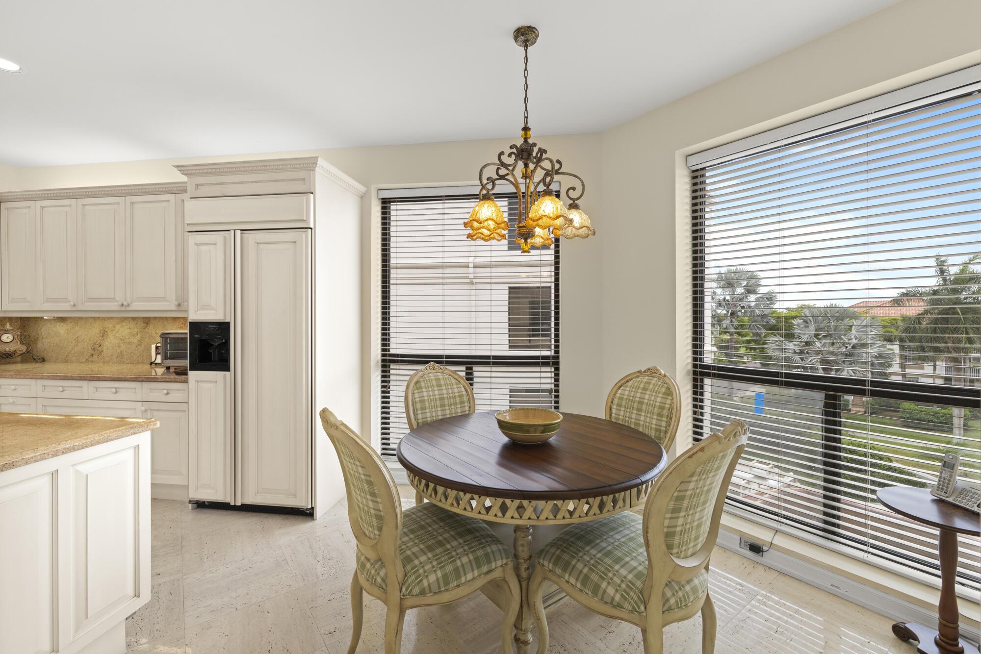 Photo 9 of home located at 7383 Orangewood Lane 103, Boca Raton FL