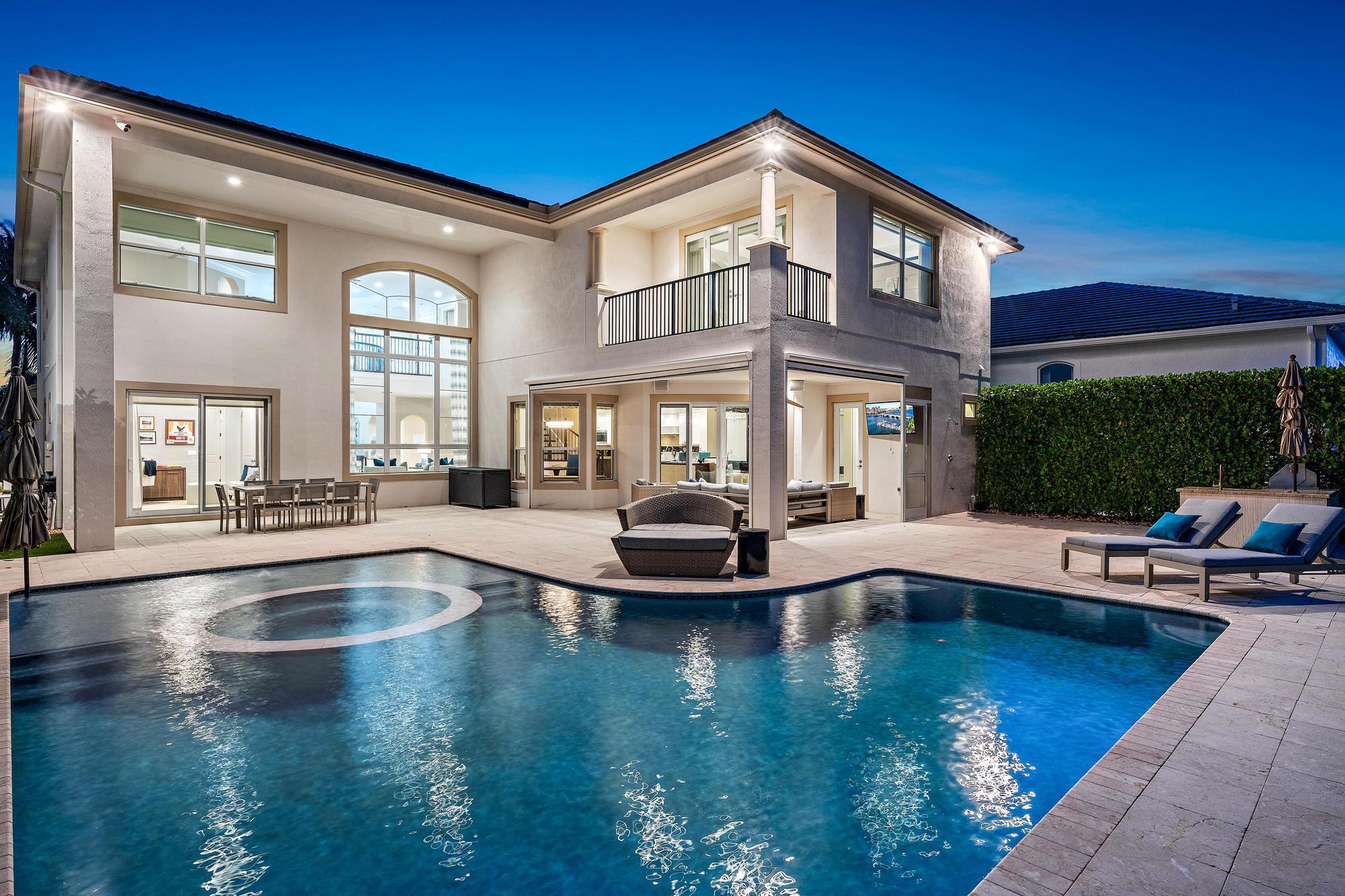 Showcase Image of listing 1727 W Hemingway Drive