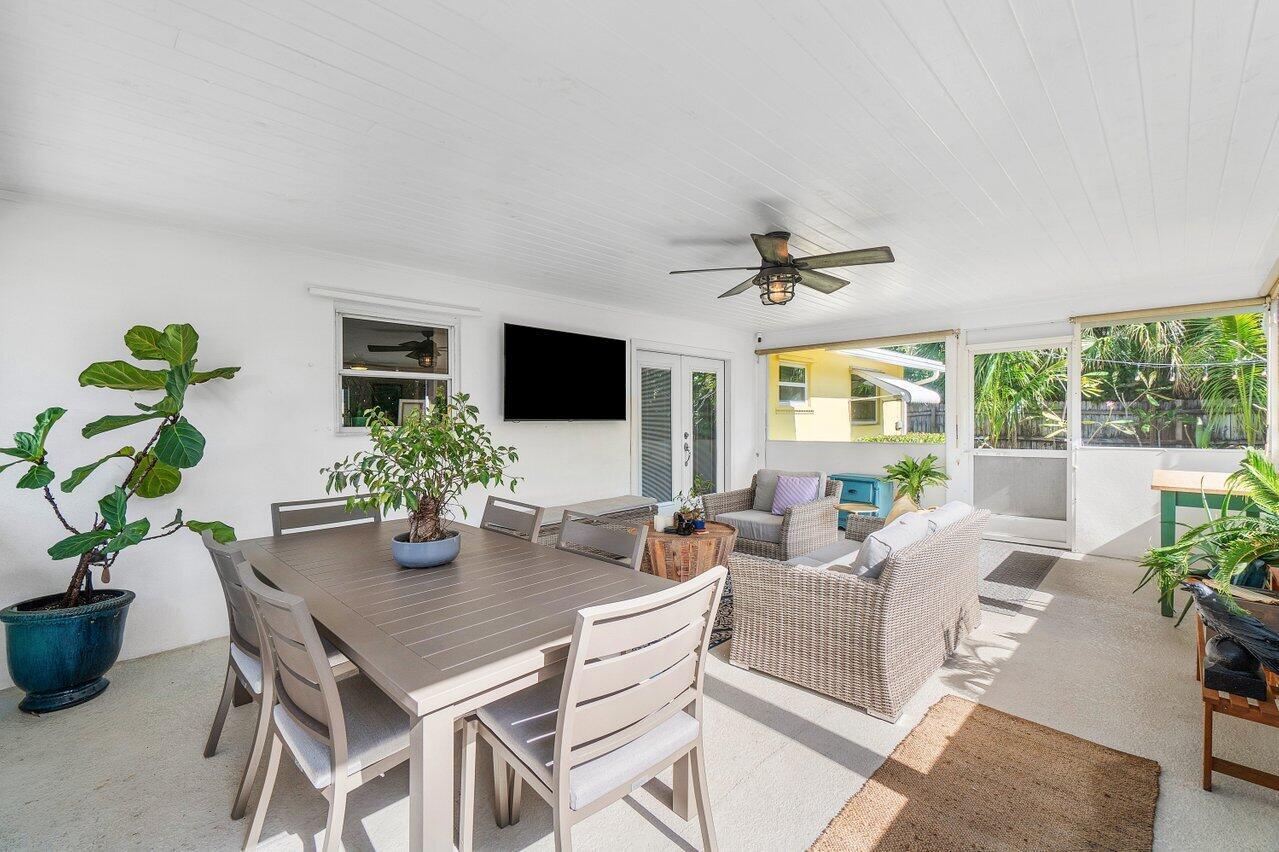 126 Pineview Road, Jupiter, Florida 33469