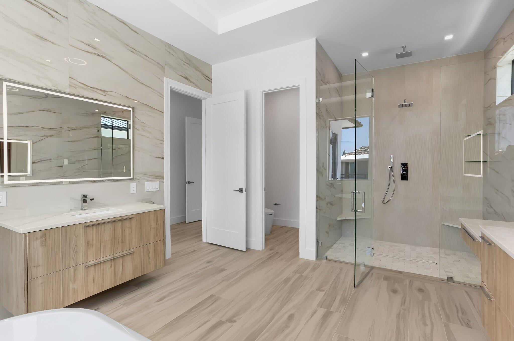 237 NE 11th Street