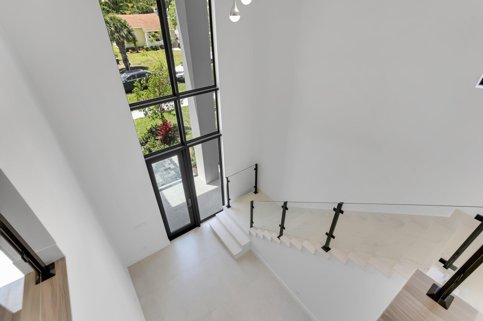 237 NE 11th Street