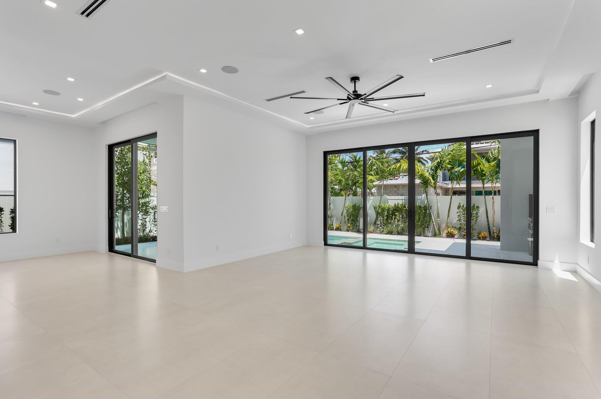 237 NE 11th Street