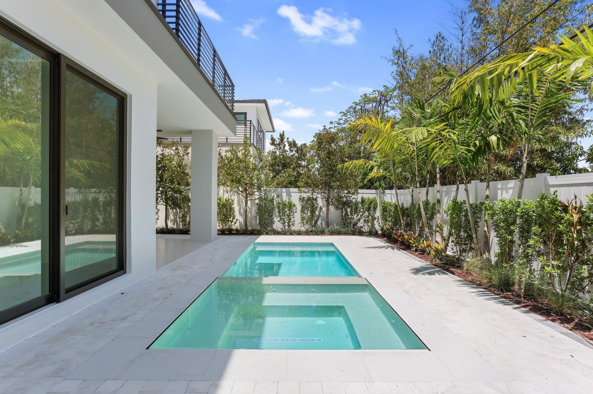 237 NE 11th Street
