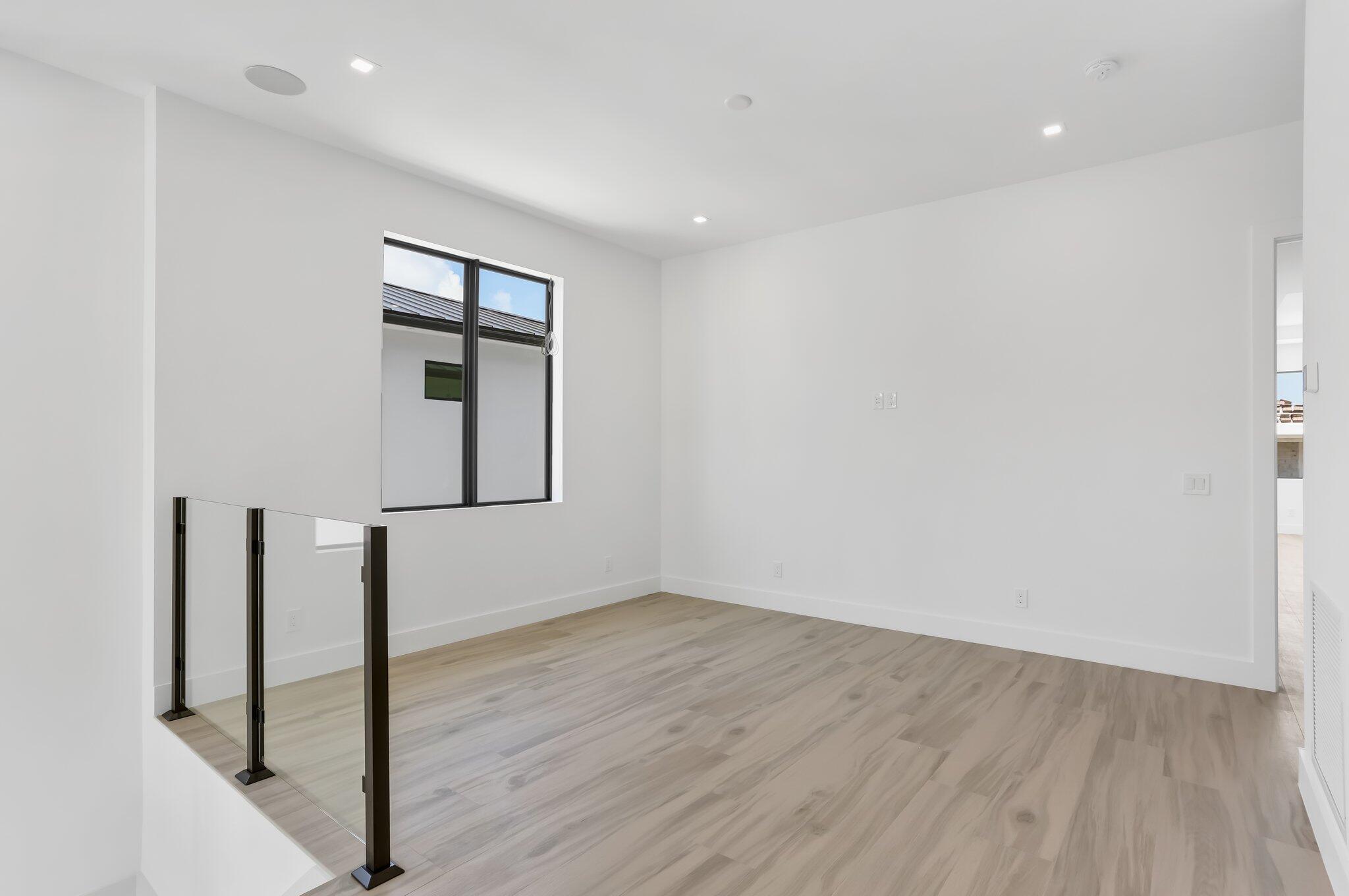 237 NE 11th Street