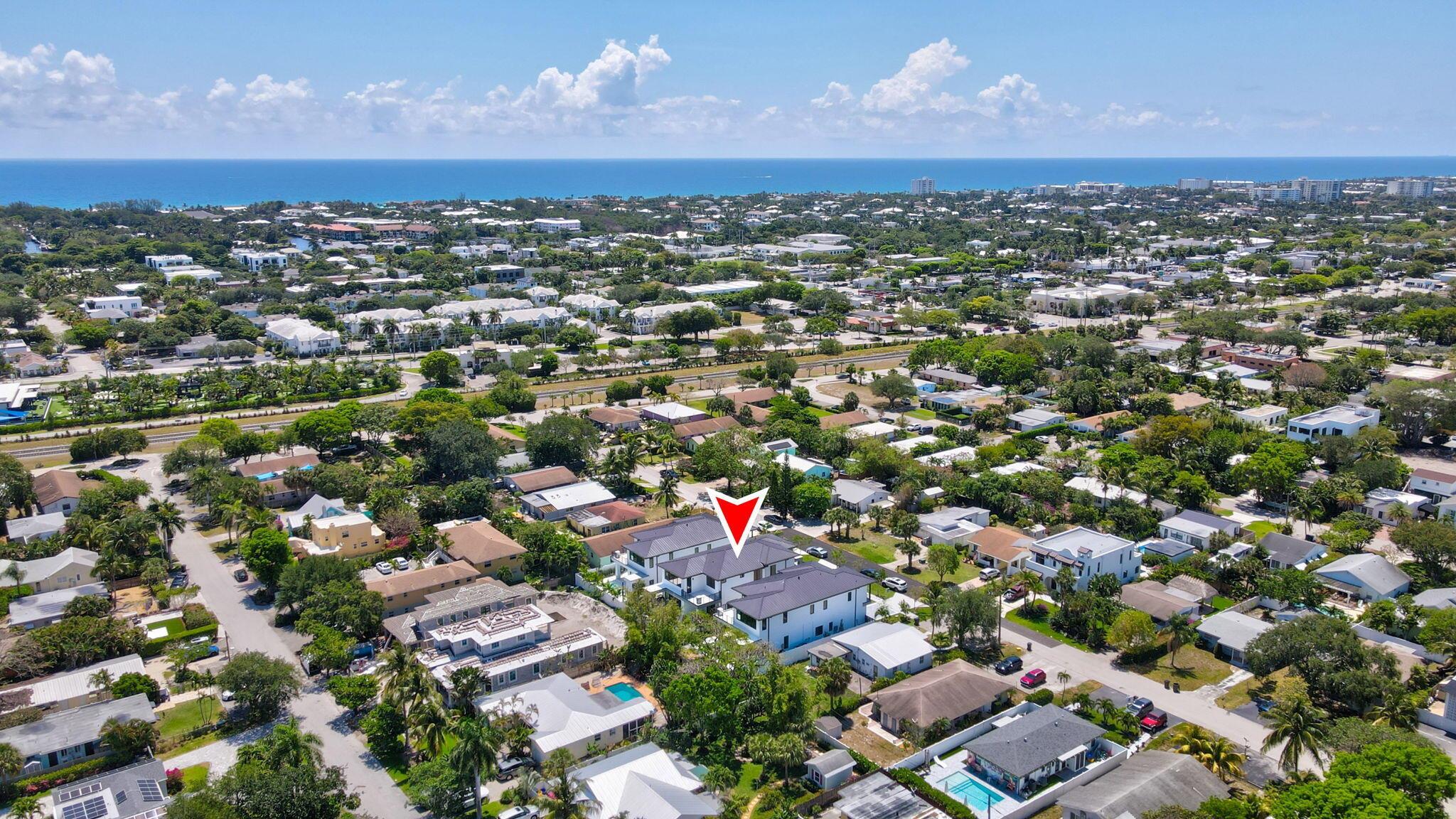 237 NE 11th Street