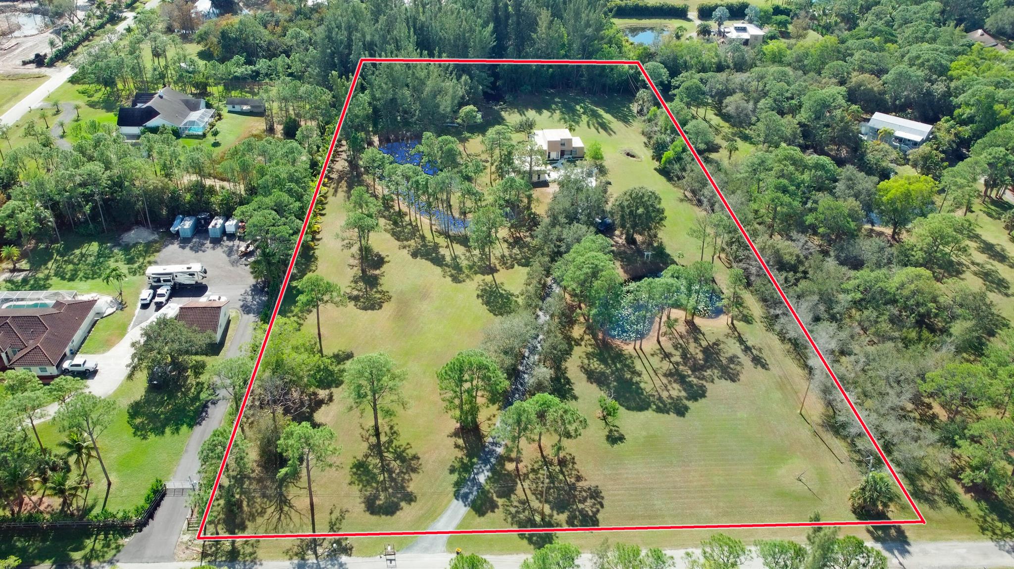 Image to showcase the property located at 11332 N 83rd Lane