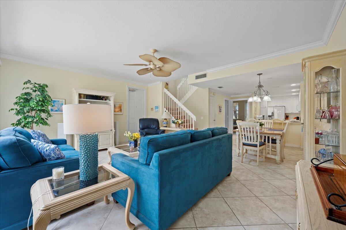 Photo 11 of home located at 1609 Jeaga Drive, Jupiter FL