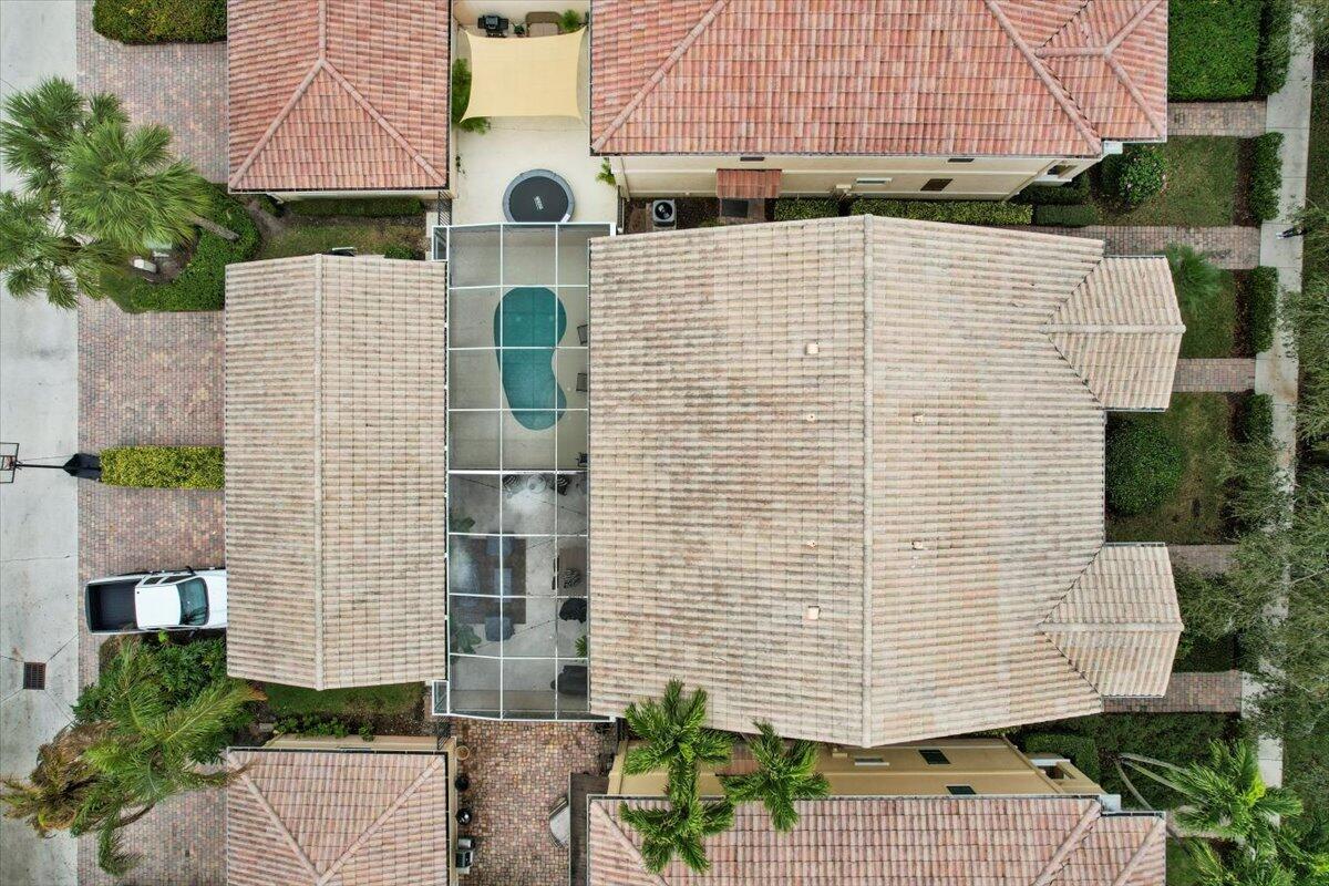 Photo 32 of home located at 1609 Jeaga Drive, Jupiter FL
