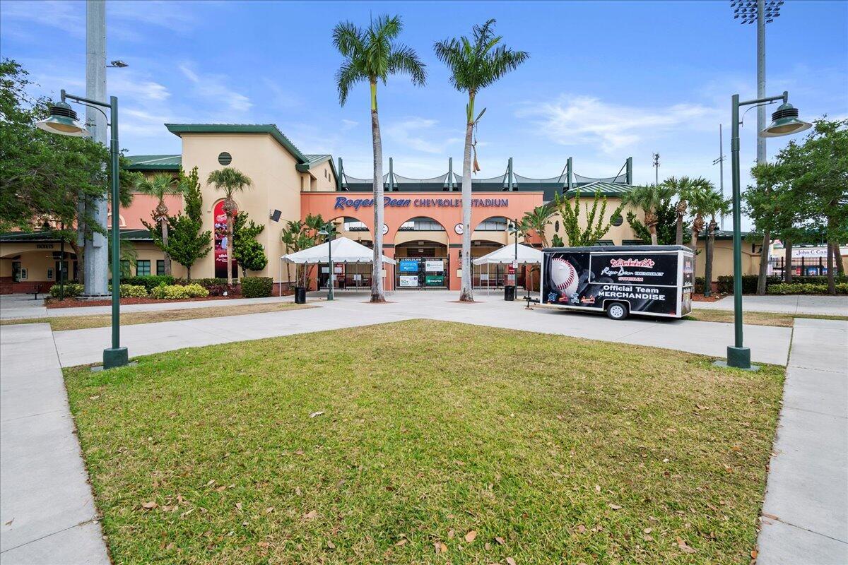 Photo 44 of home located at 1609 Jeaga Drive, Jupiter FL