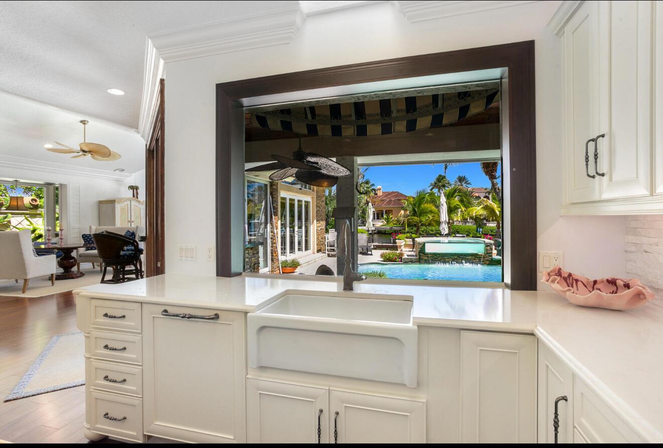 Photo 13 of home located at 191 Commodore Drive, Jupiter FL
